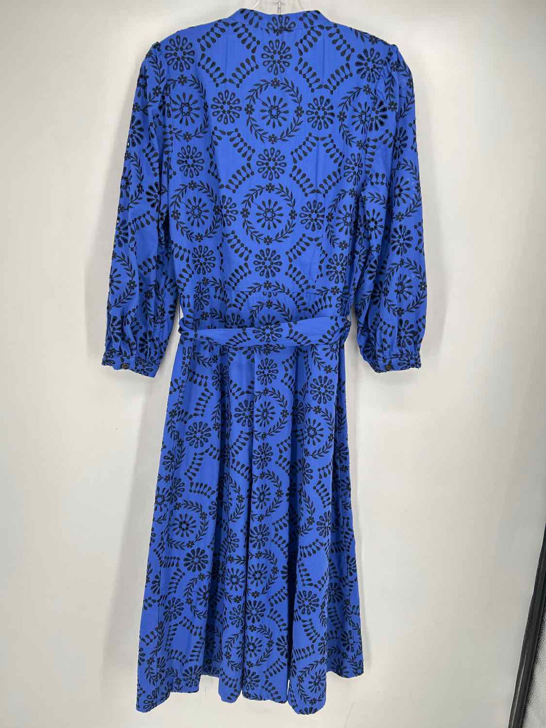 Ann Taylor Size 8 Blue & Black Eyelet Long Sleeve Dress