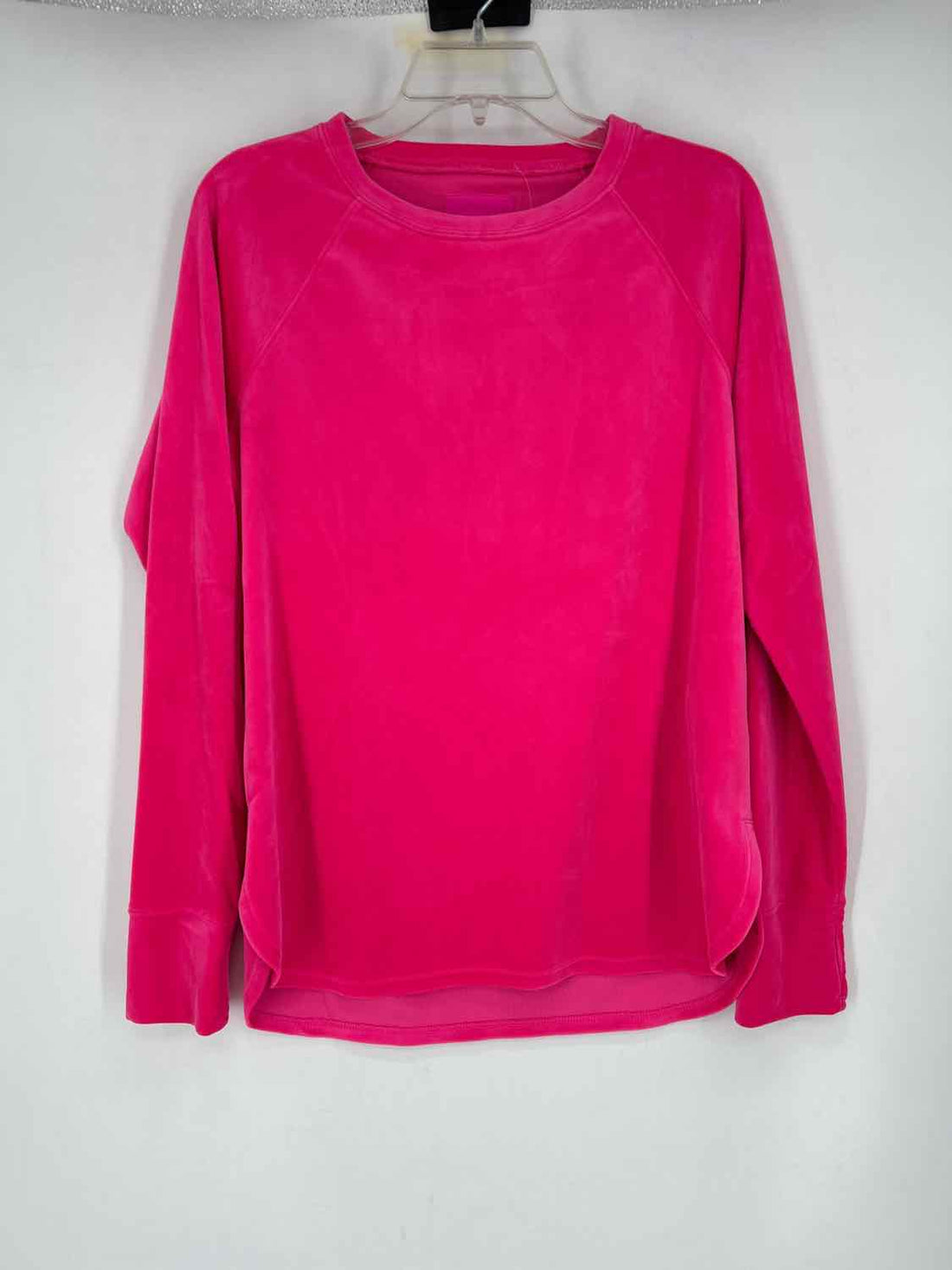 Lilly Pulitzer Luxletic Size M Neon Pink Velour Lilly Pulitzer Luxletic Top
