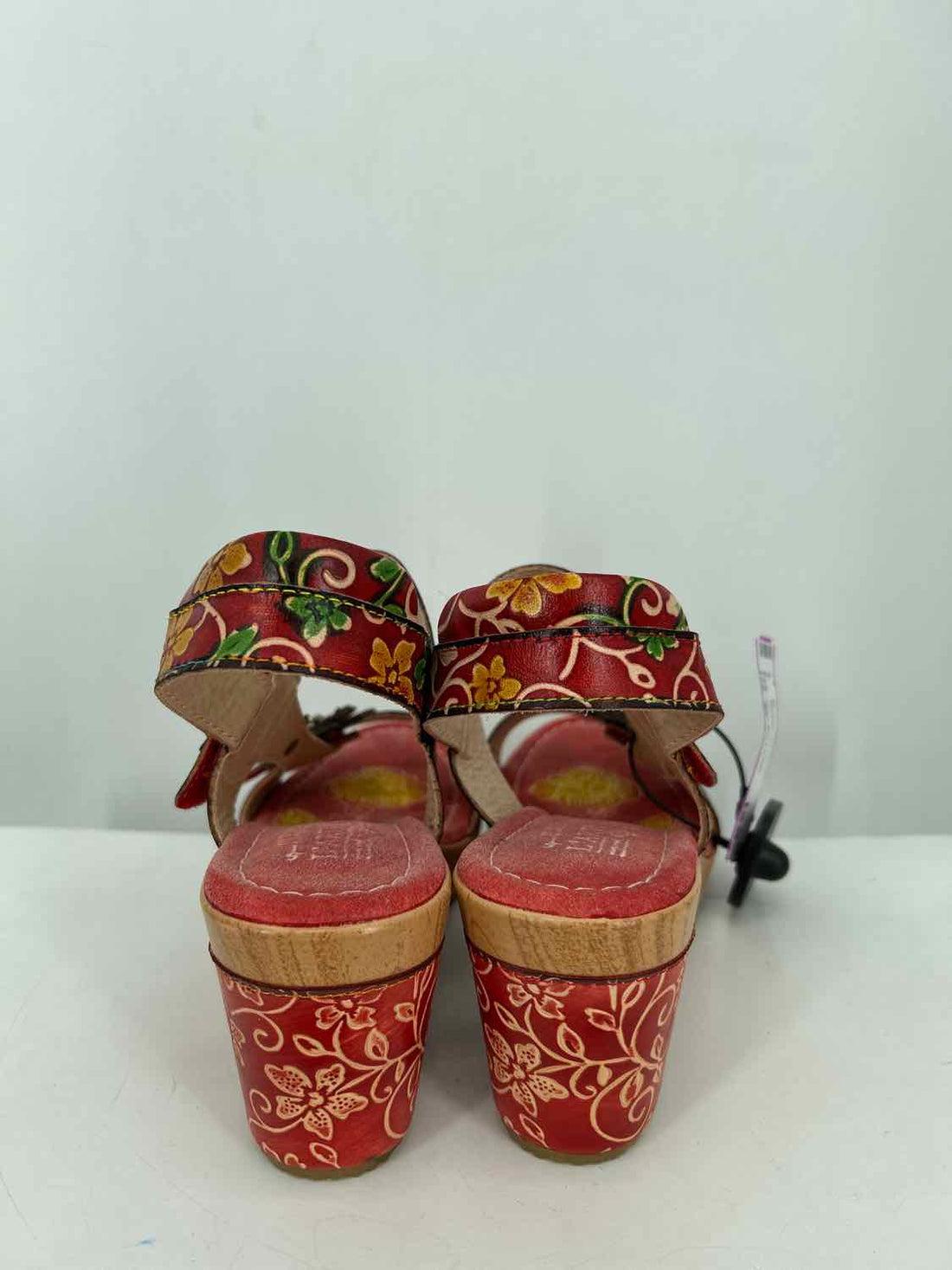 Spring Step L'artiste Women Size 40 Red Print Like New Genuine Leather Wedges