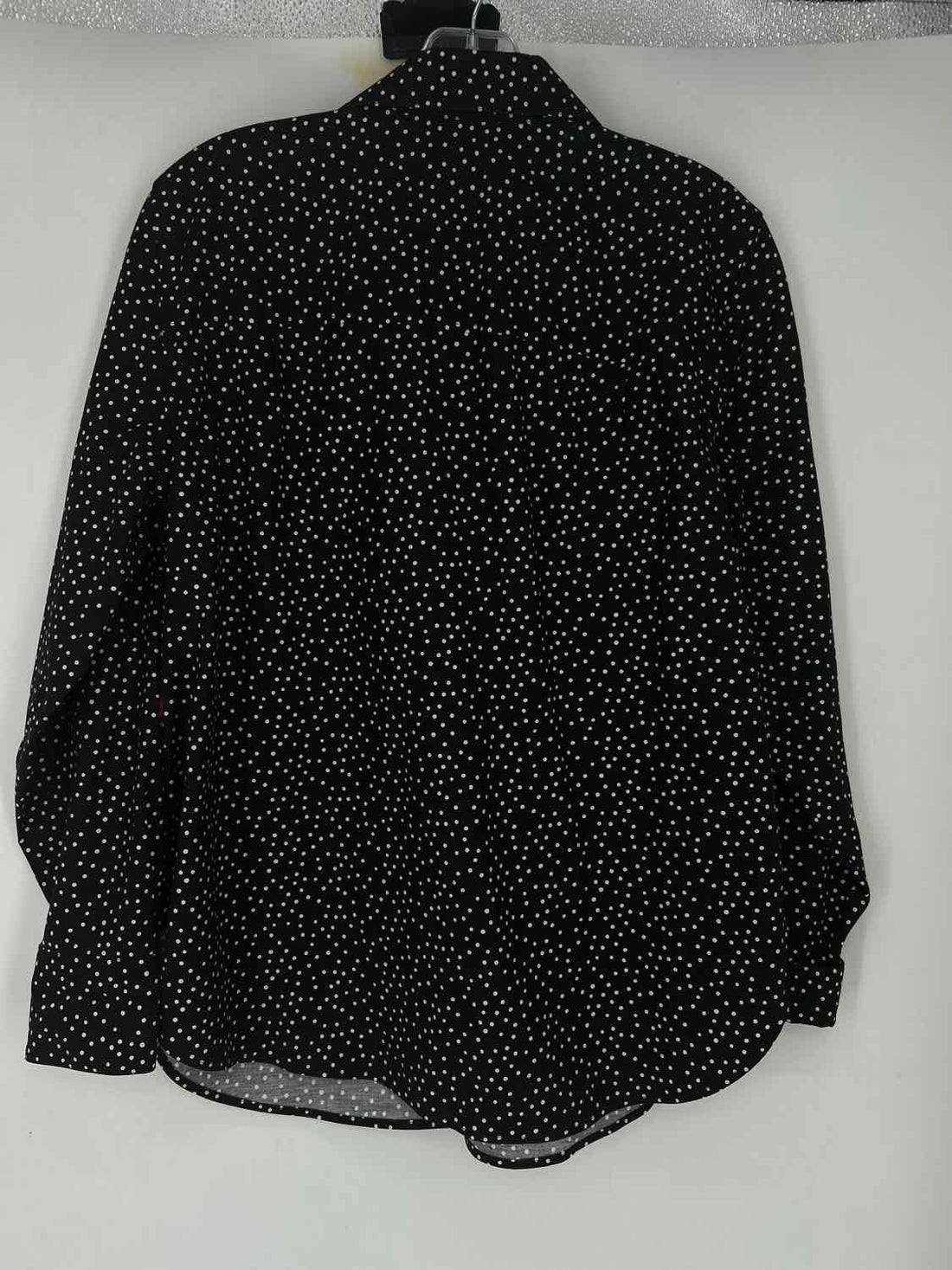 Chicos Size 1.5 (M) Black & White Polkadot Long Sleeve