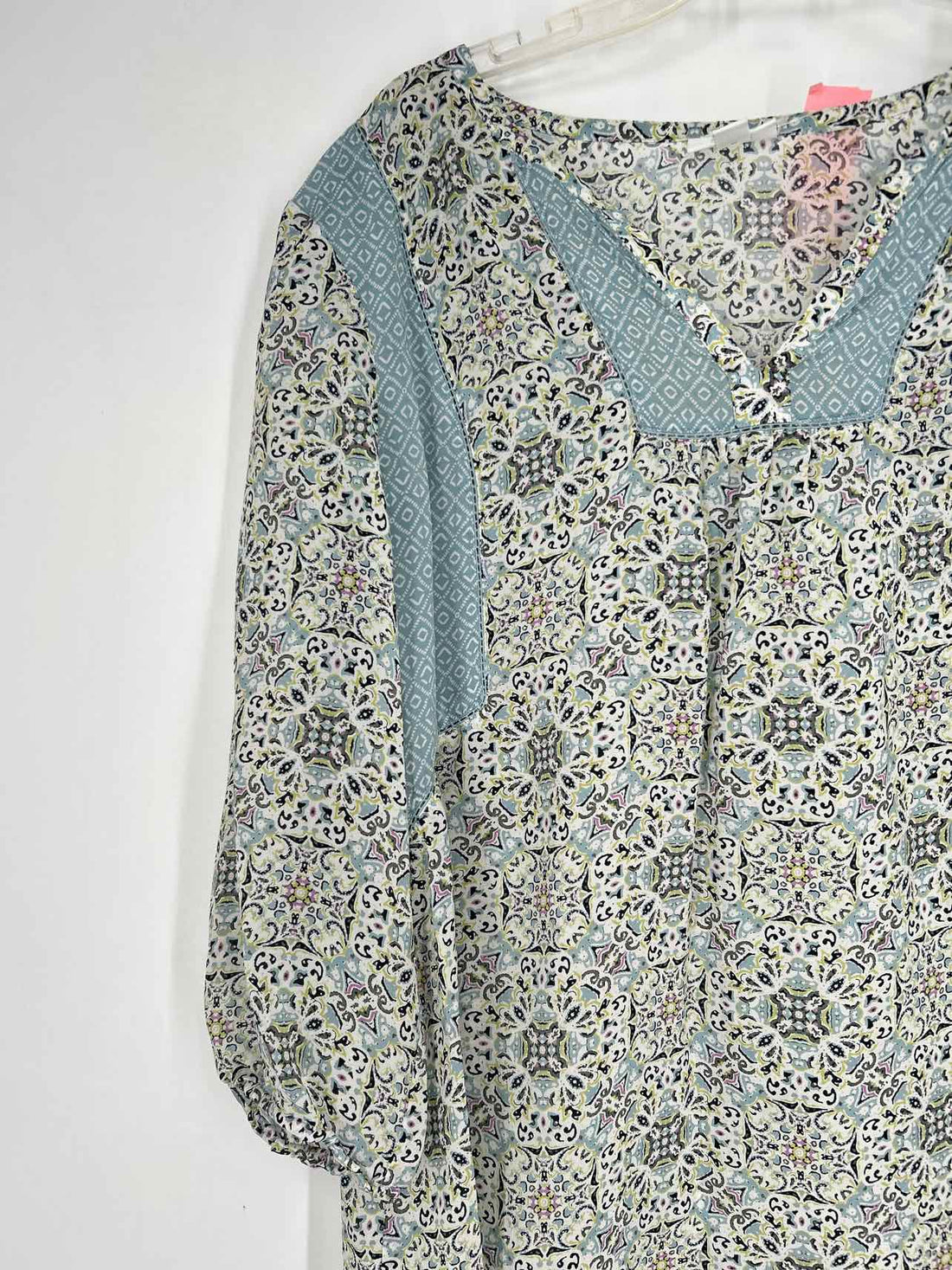 J Jill Size L White & Light Blue Print Long Sleeve