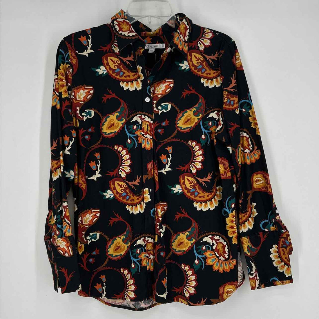 Chicos Size 1.5 (M) Black Paisley Long Sleeve