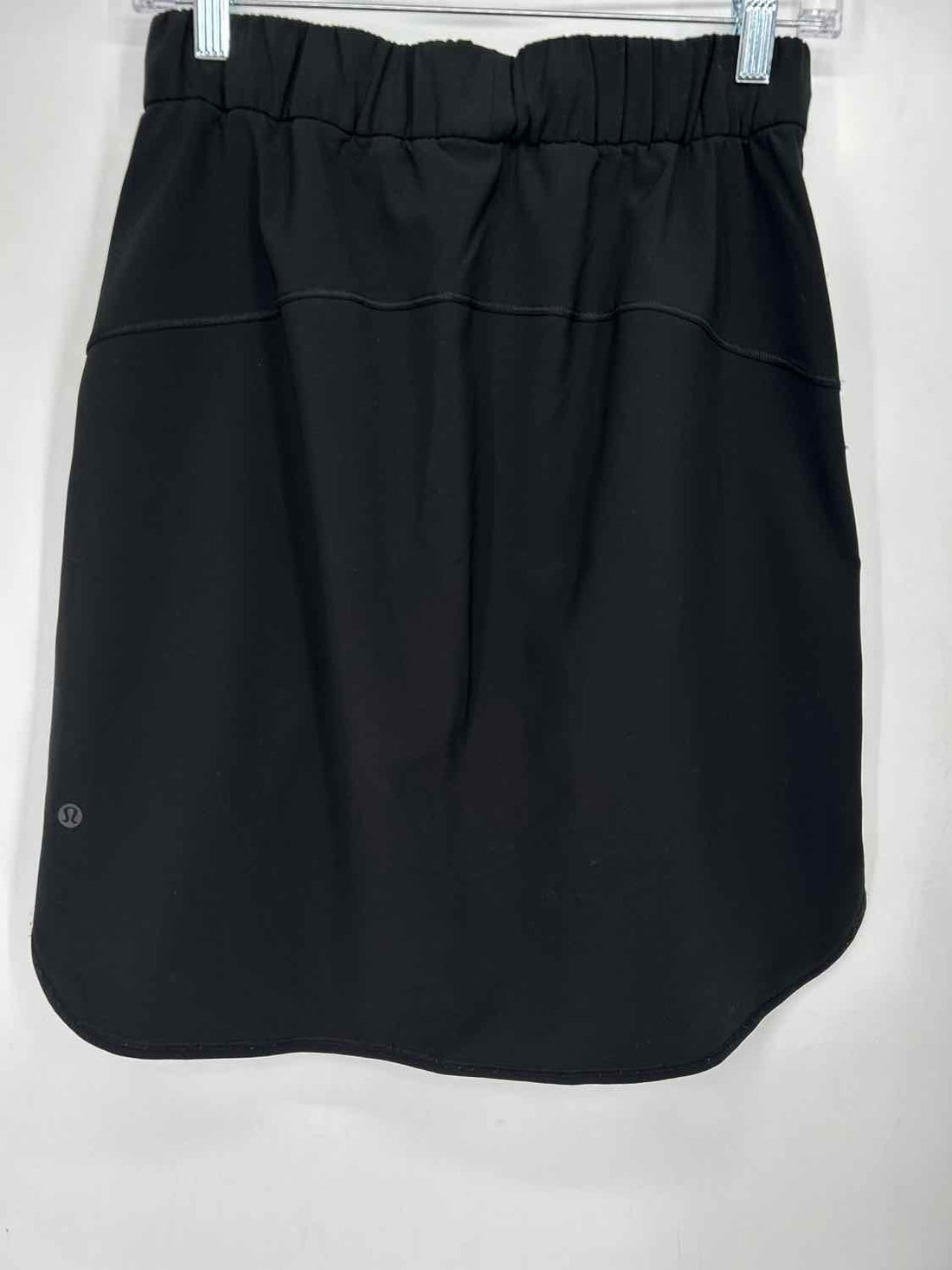 Lululemon Size 6 Black Active Skorts