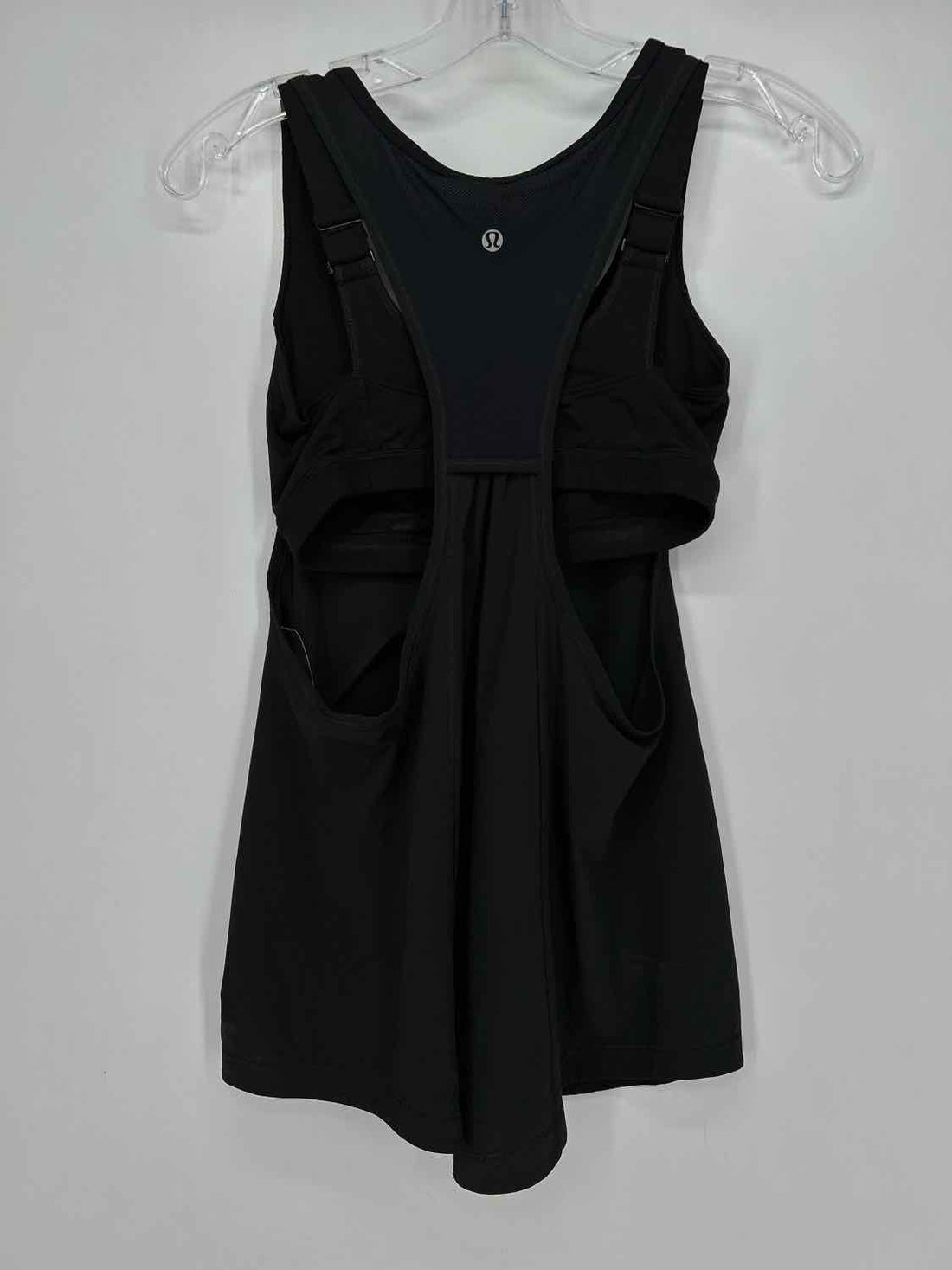 Lululemon Size 4 Black Active Tank Tops