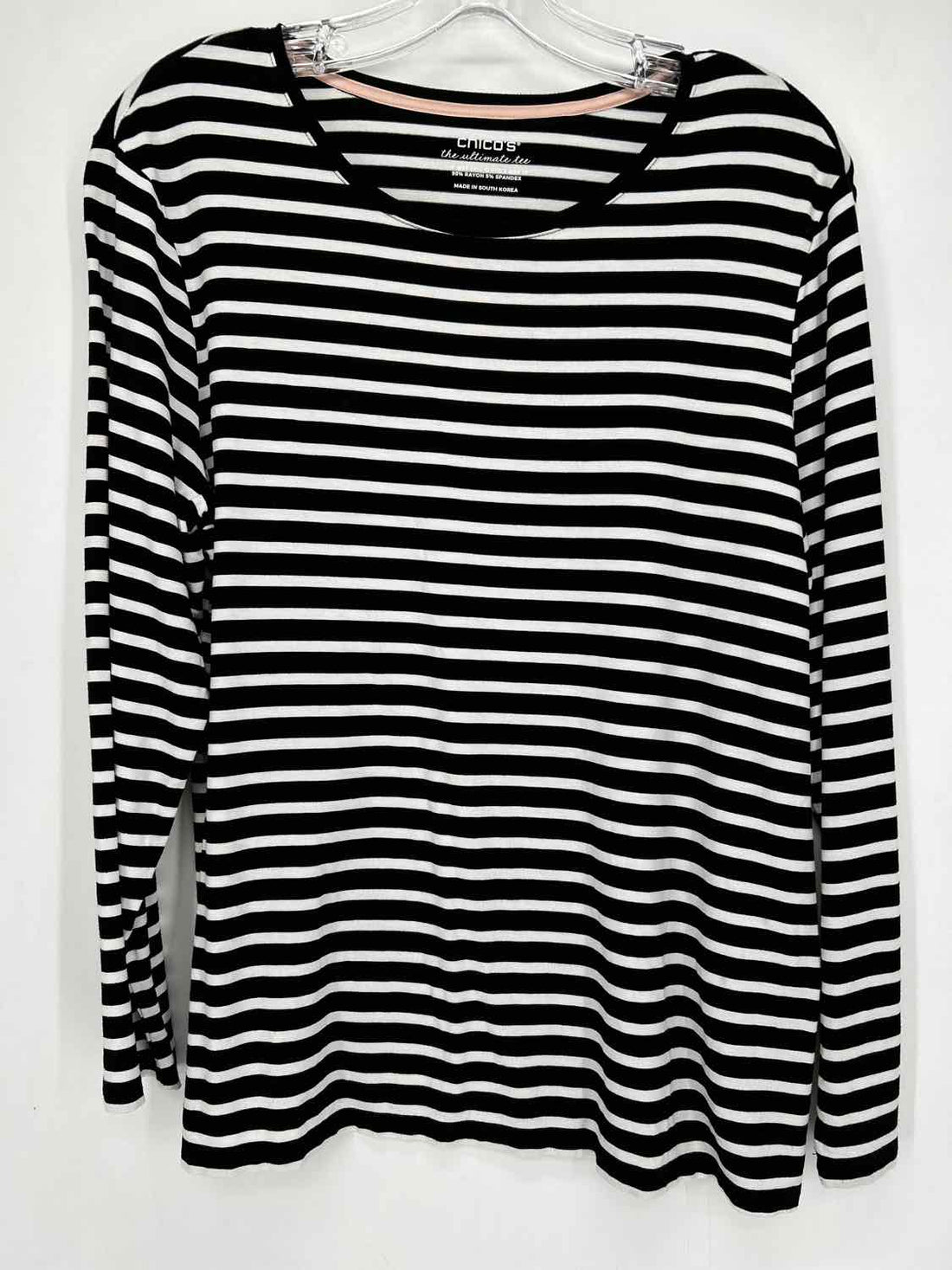 Chicos Size 2 (12) Black & White Striped Long Sleeve