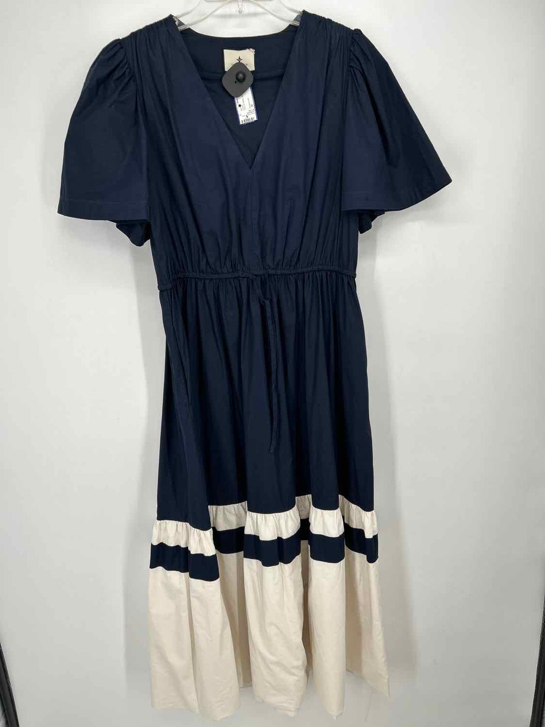 Tuckernuck Size M Navy & White Short Sleeve Dress