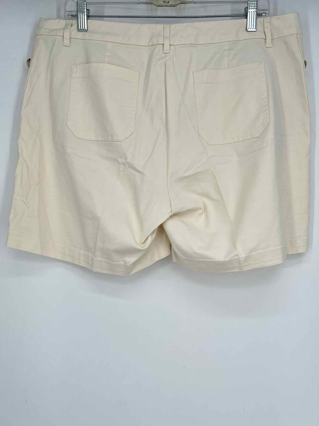 J Jill Size 14P Cream NWT Shorts