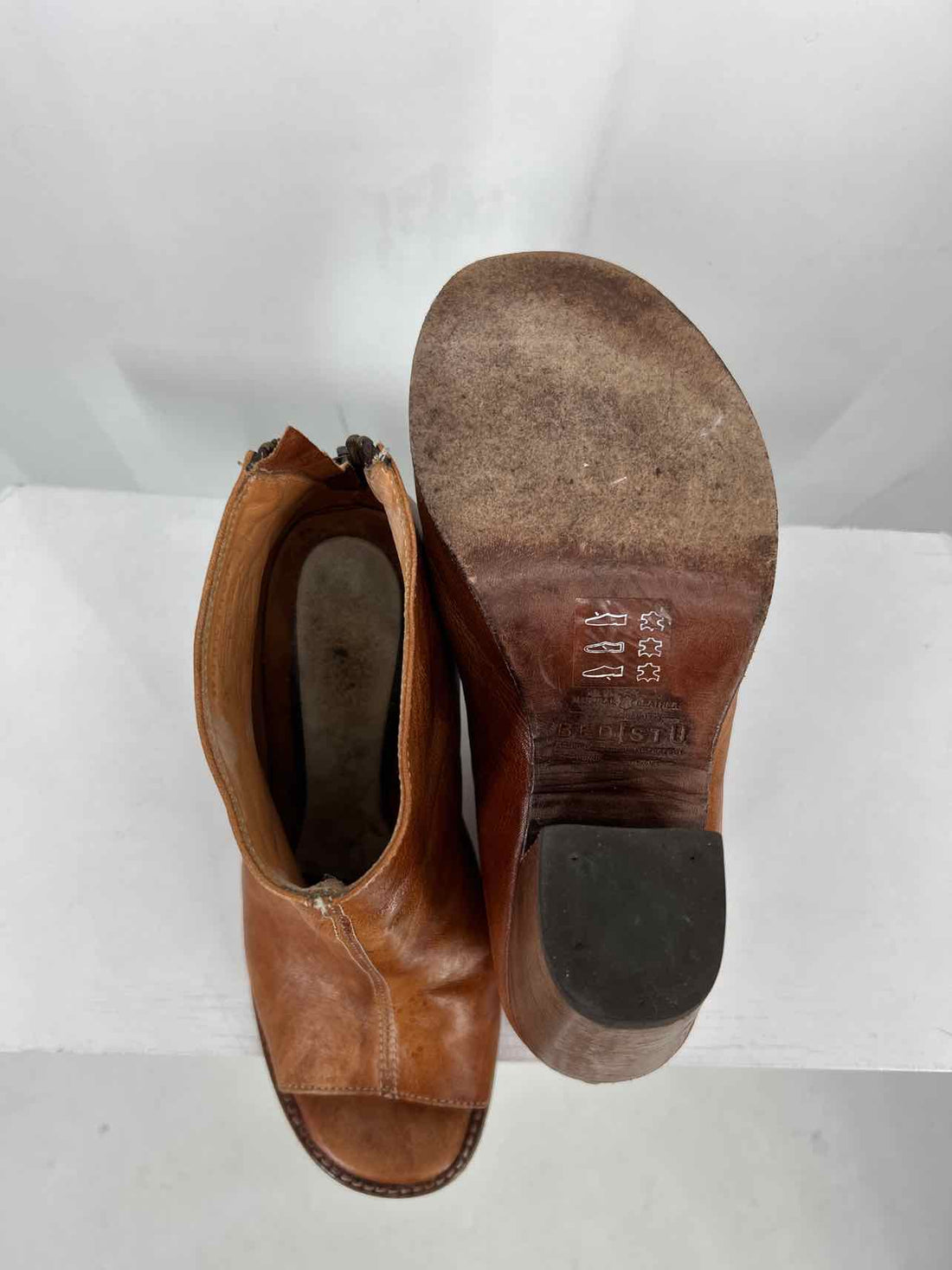 Bedstu Women Size 8 Saddle Tan Onset Peep Toe Ankle Boot