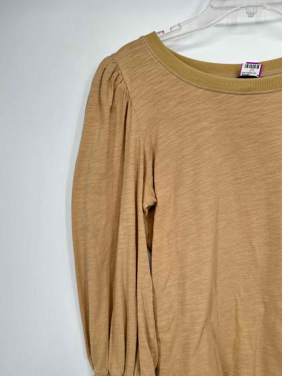 Pomander Place Size M Beige Long Sleeve