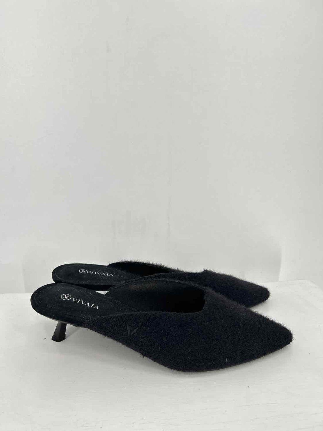Vivaia Women Size 38 Black Karen Pointy Mules