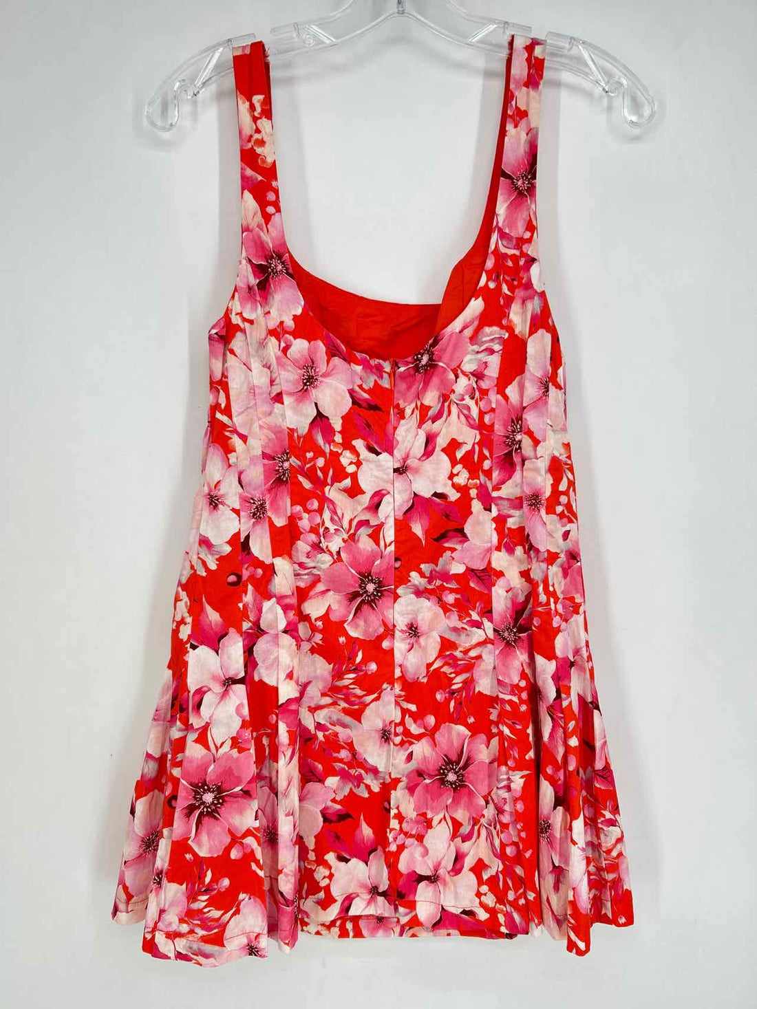 Olivaceous Size M Red Floral Sleeveless Dress