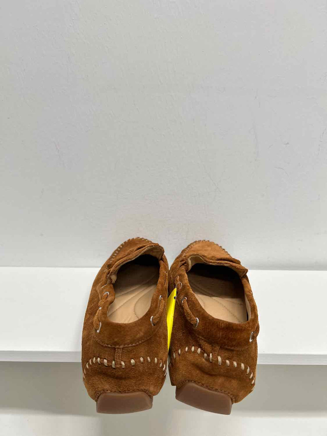 Clarks Women Size 8 Brown Suede Loafers