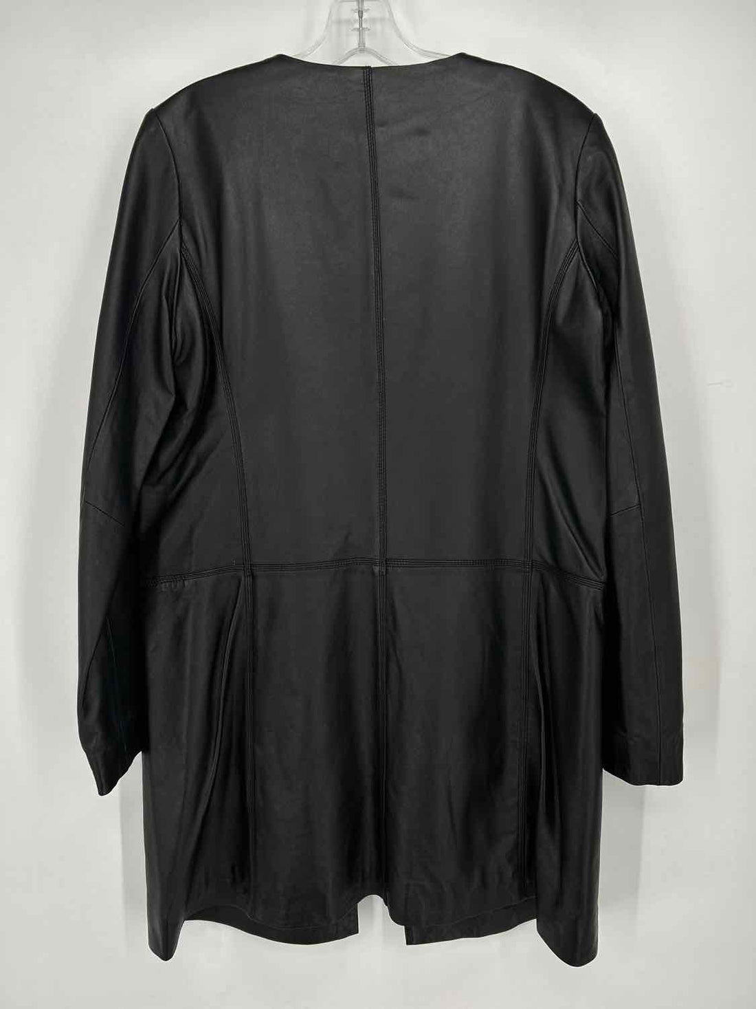 Neiman Marcus Size M Black Genuine Leather Coat