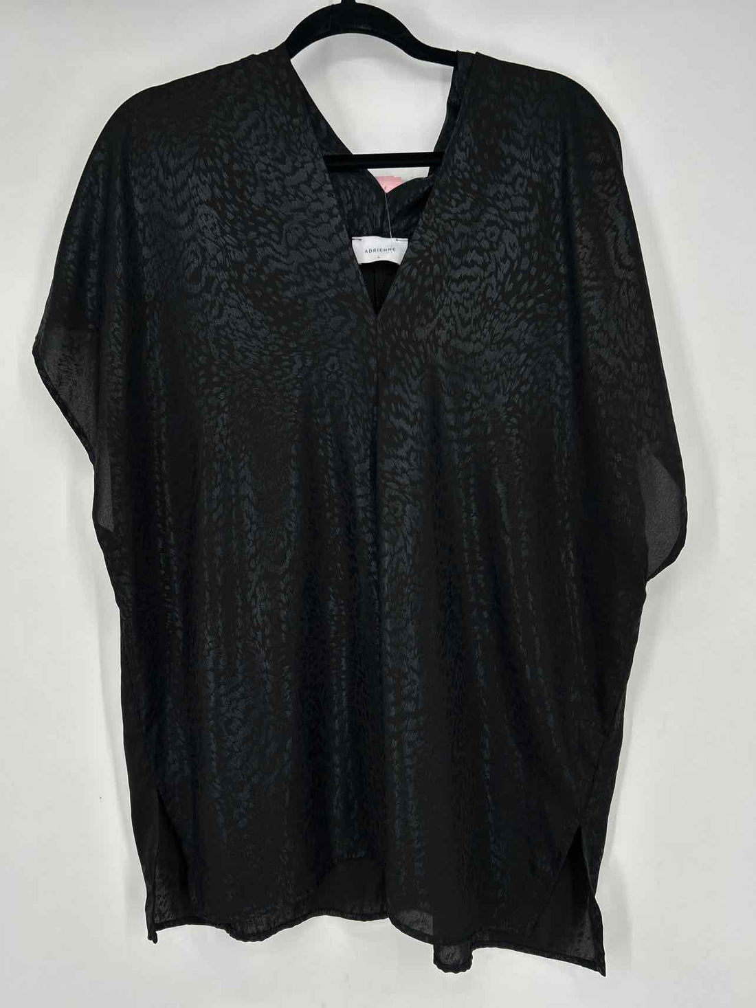 Adrienne Size L Black Leopard Shimmer Short Sleeve