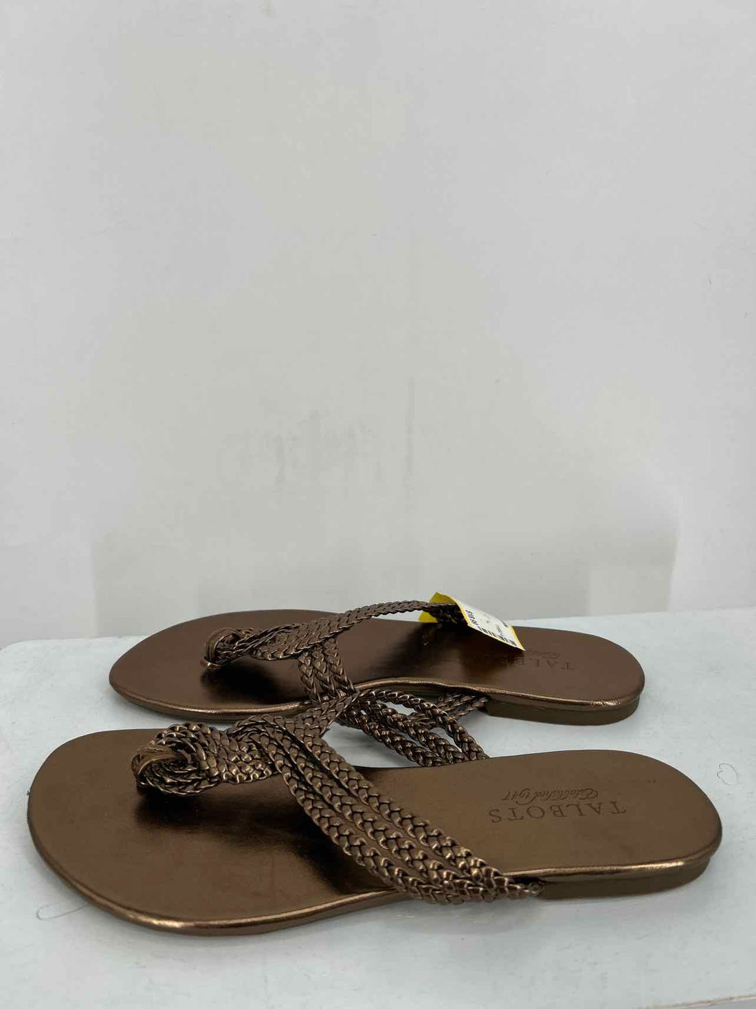Talbots Women Size 7 Bronze Flip Flops