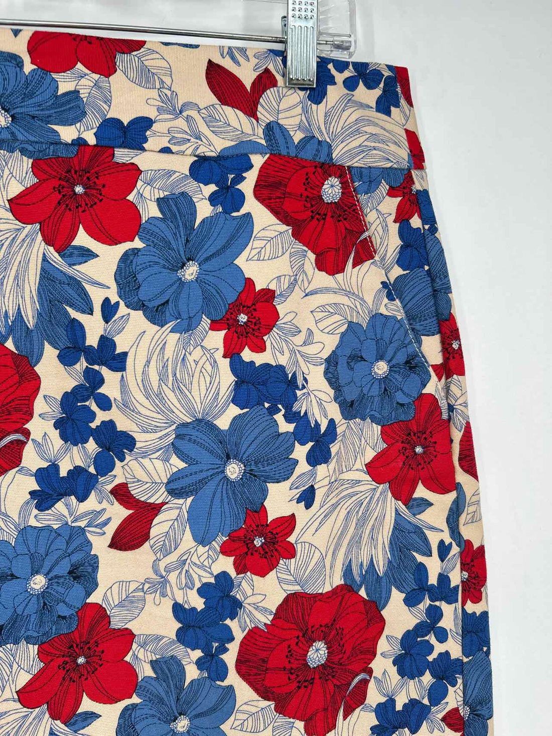 Talbots Size 12 Khaki Red & Blue Floral Skirts
