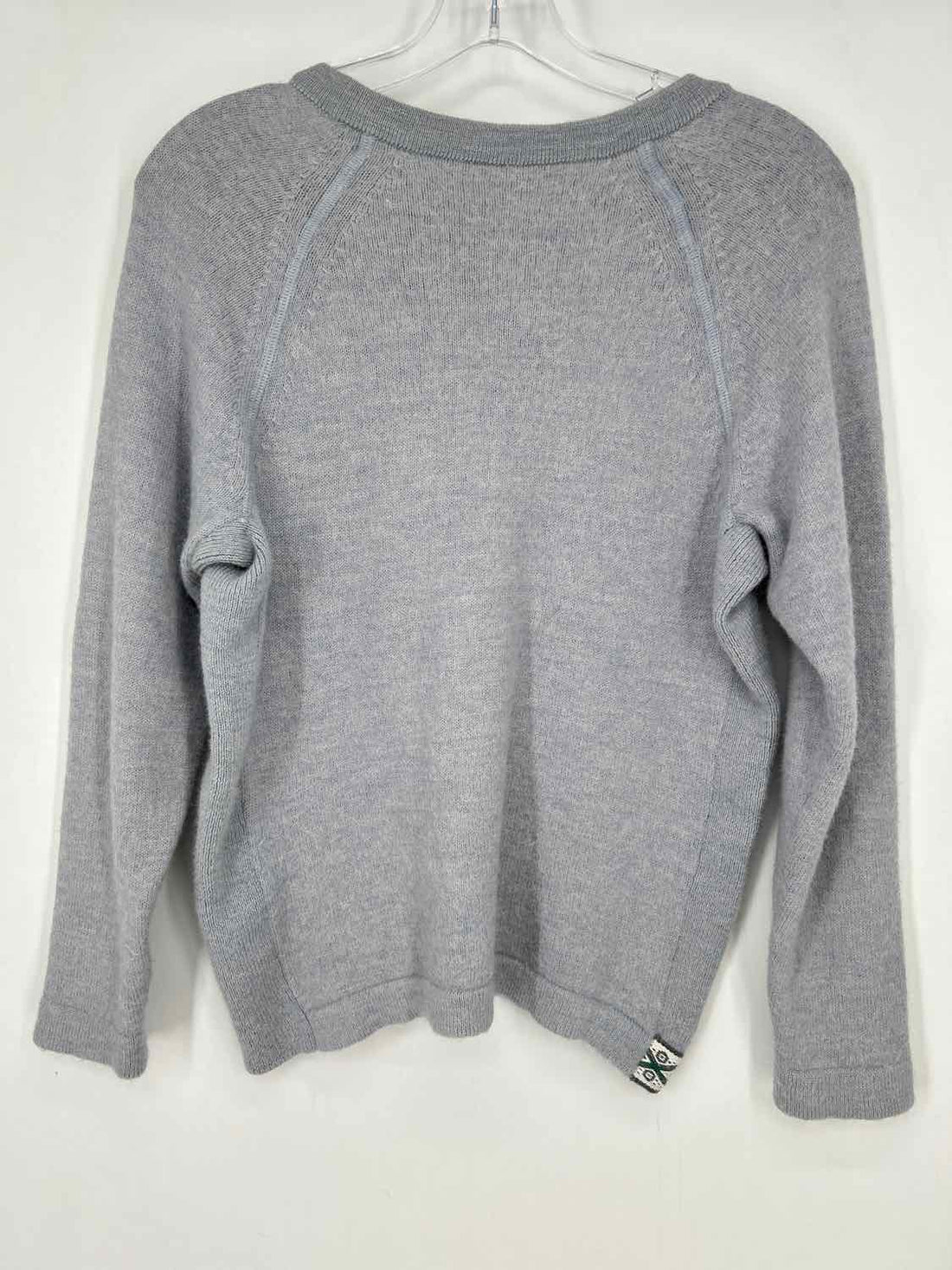 PAKA Size M Gray Alpaca Sweater