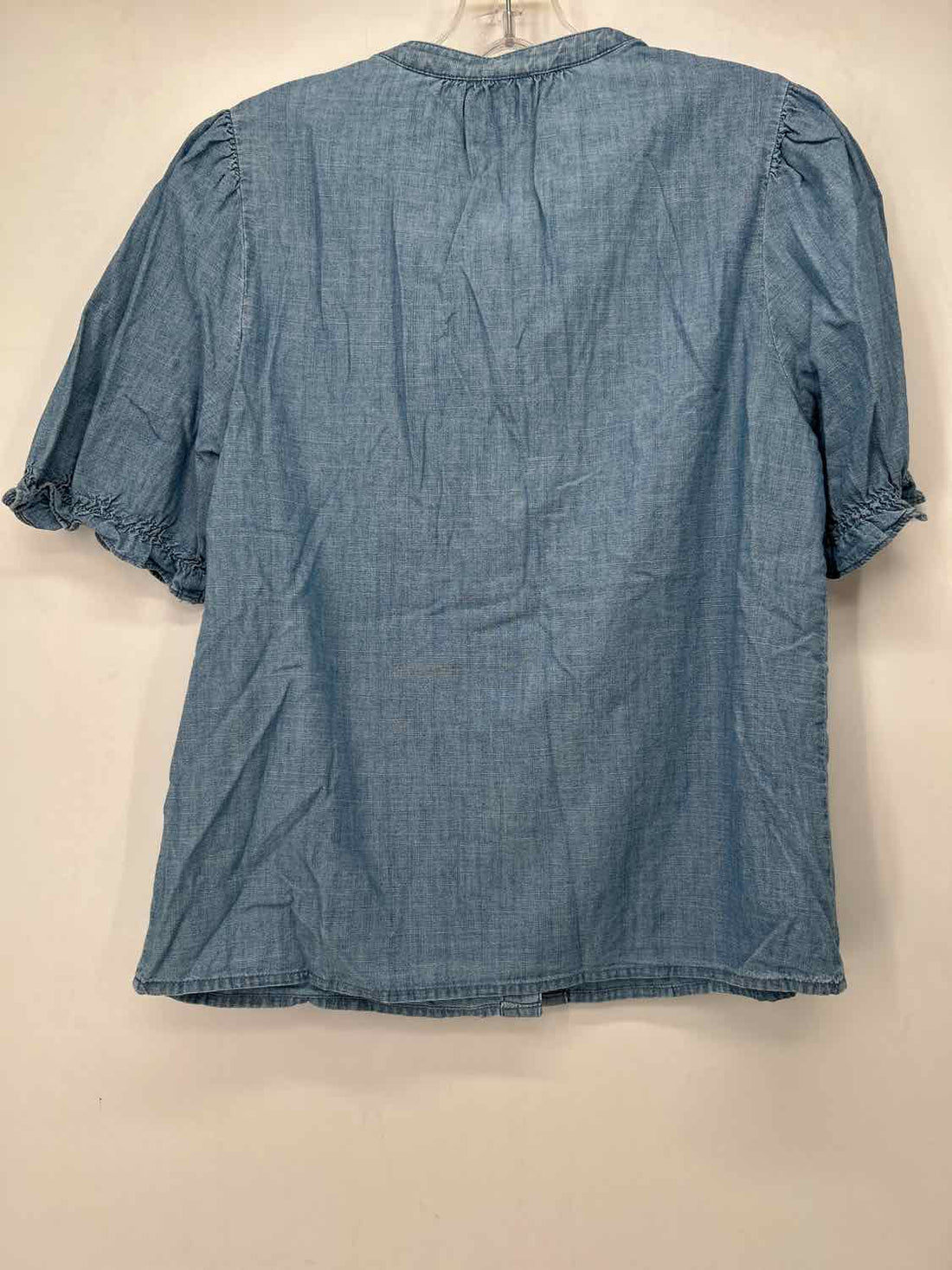 J Crew 365 Size S Chambray Short Sleeve
