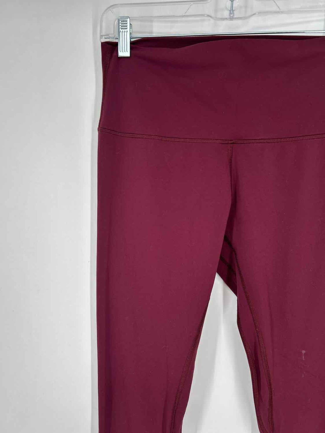 Lululemon Size 8 Maroon Active Leggings