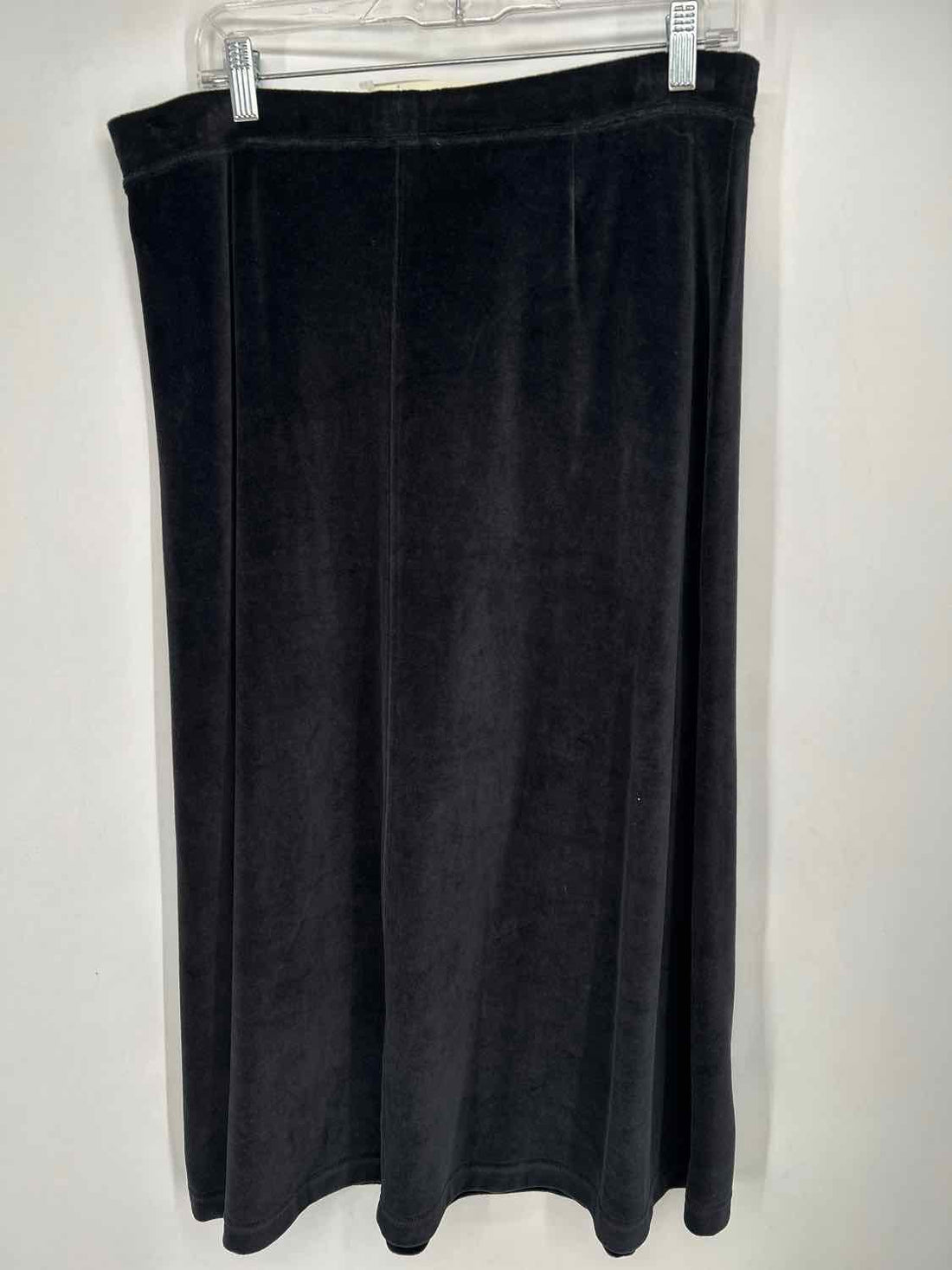 J Jill Size MP Black Velour NWT Skirts