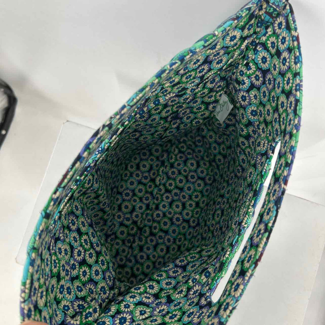 Vera Bradley Black Green & Blue Print Quilted Pre Owned Shoulder