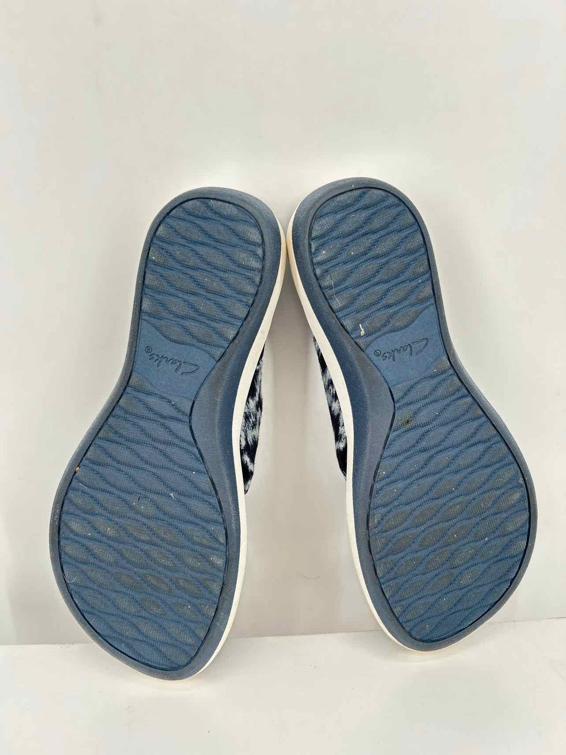 Clarks Women Size 8 Blue Sandals