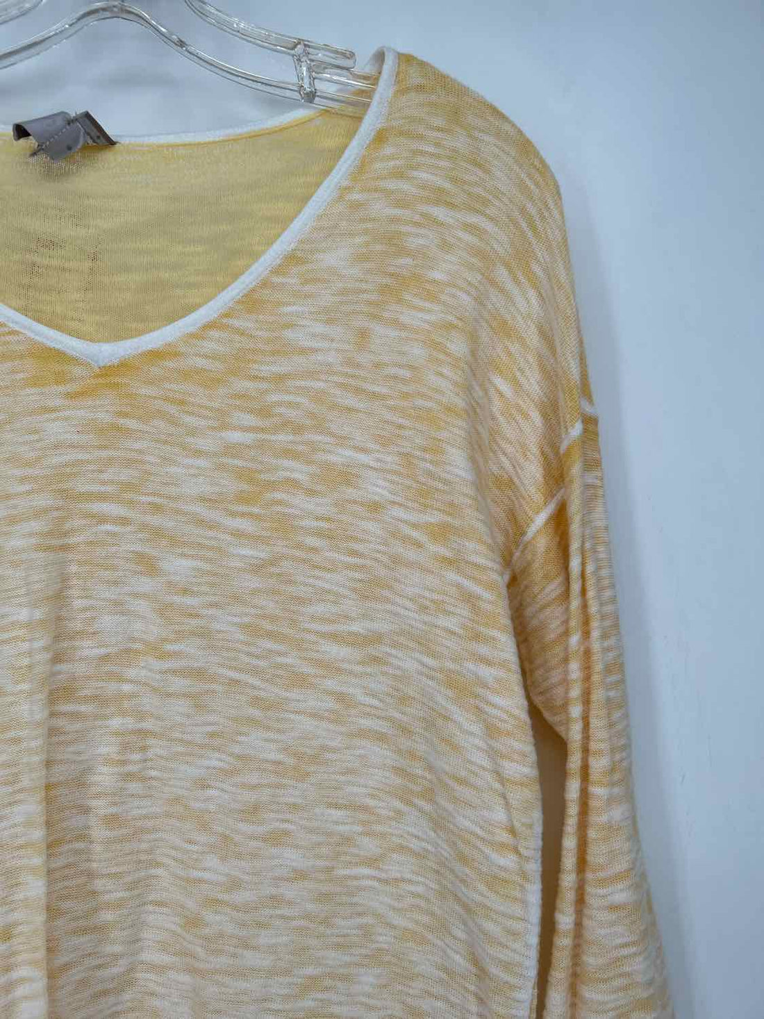 Chicos Size 2(12) Yellow & White Long Sleeve