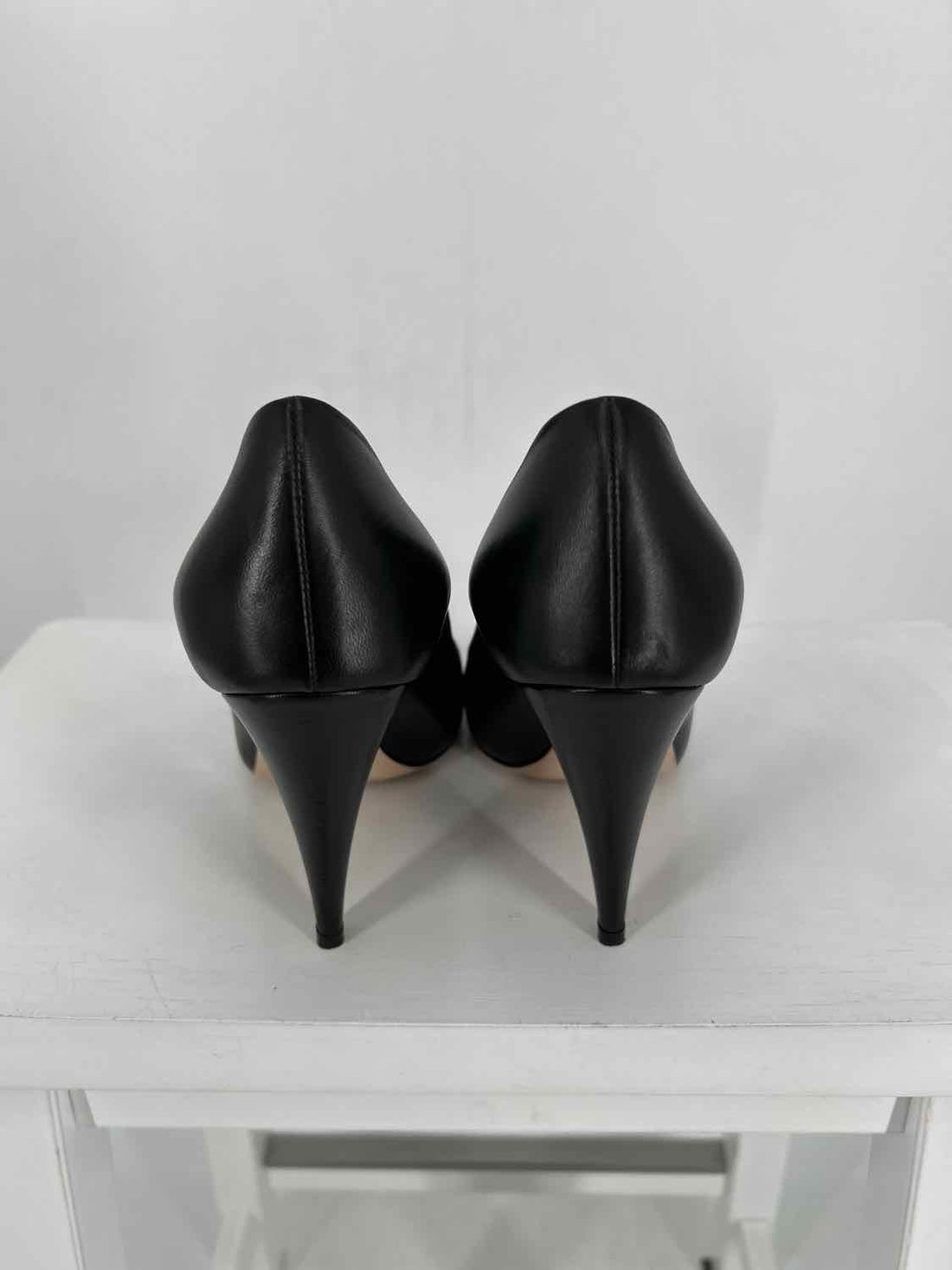 Gucci Nappa Charlotte Bow Women Size 38 Black LUXURY Heels