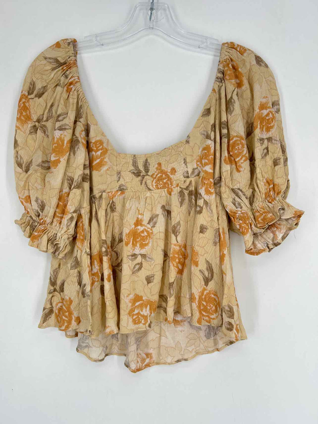 By Together Size S Dusty Yellow Floral NWT Short Sleeve
