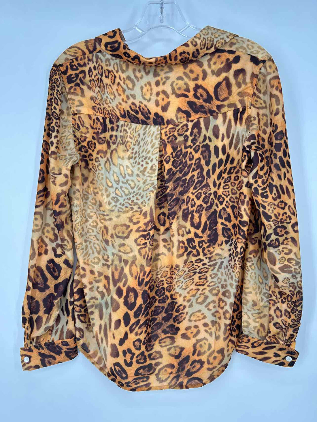 Tahari Size SP Leopard NWT Long Sleeve