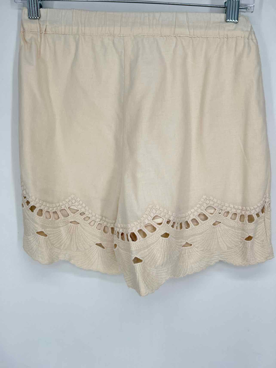 Dylan Size XS Cream Shorts
