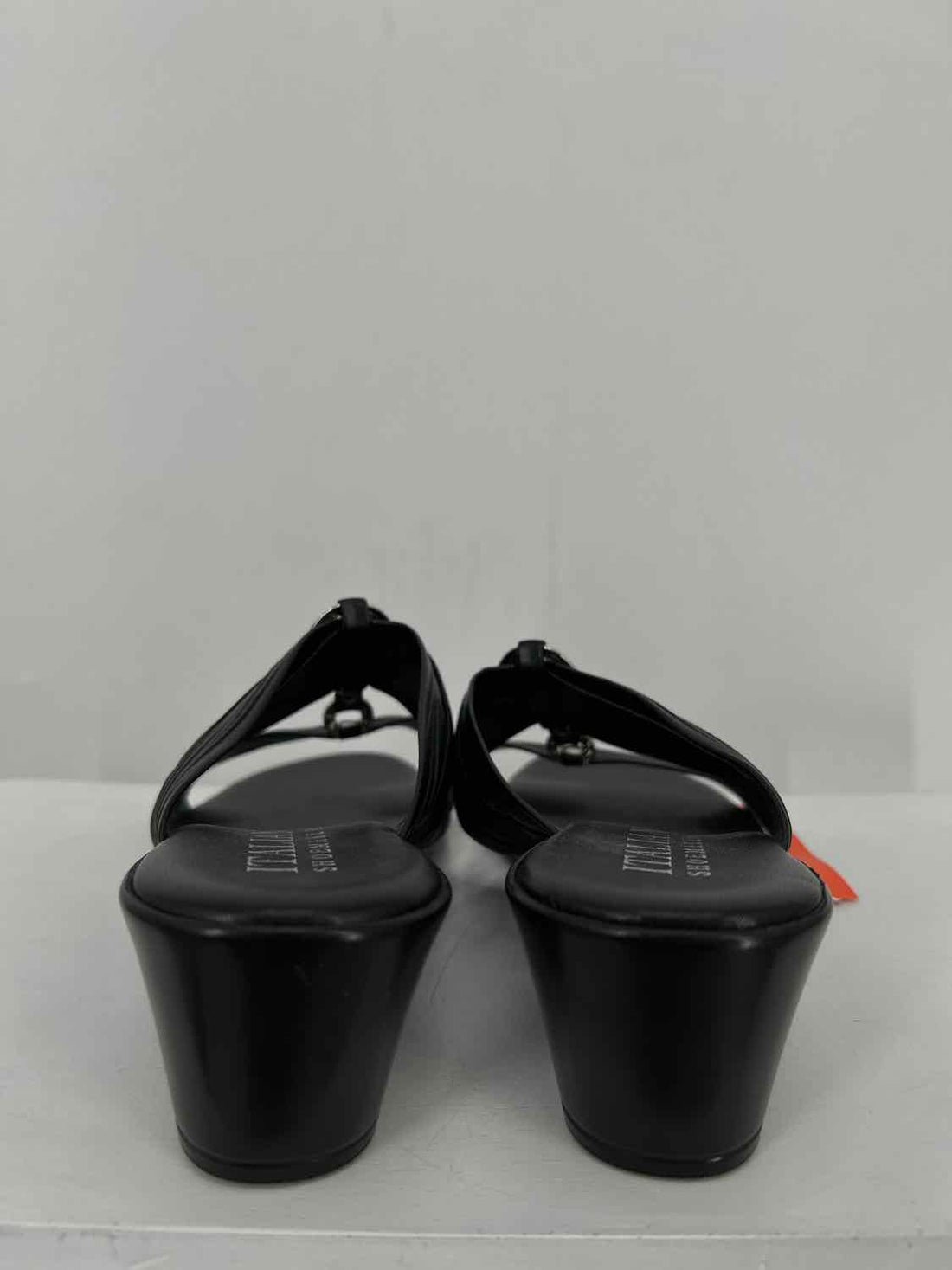 Italian Shoe Makers Women Size 8 Black Wedges