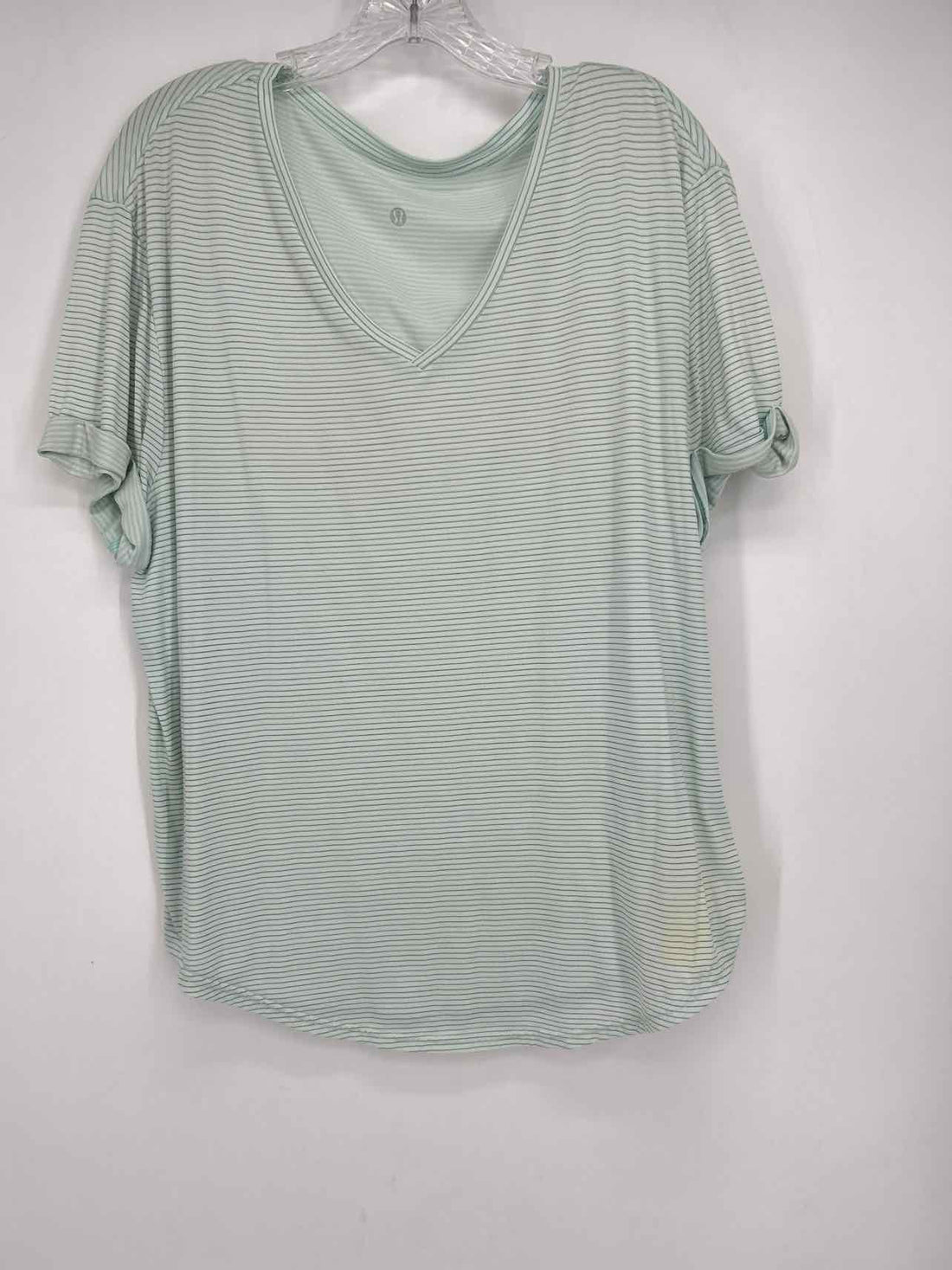 Lululemon Size XL Mint Striped Short Sleeve Active Tops