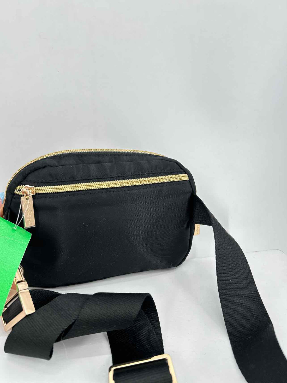 Lilly Pulitzer Black Nylon Excellent Condition Belt Bag
