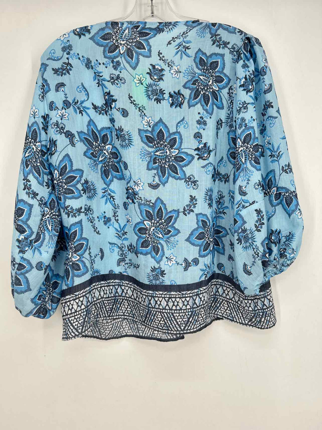 Nanette Lepore Size M Light Blue Floral Long Sleeve
