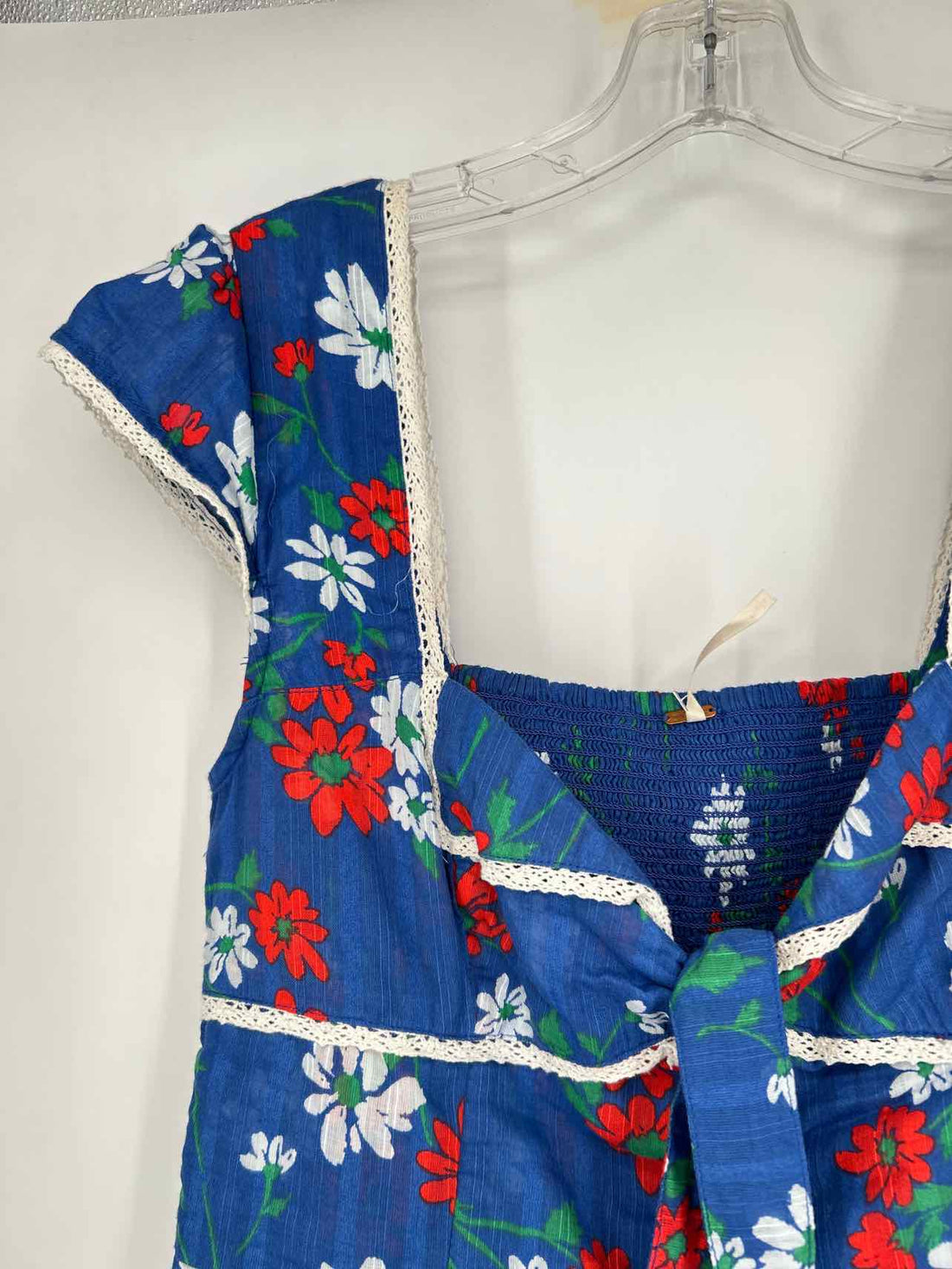 Free People Size S Blue Floral Short Sleeve