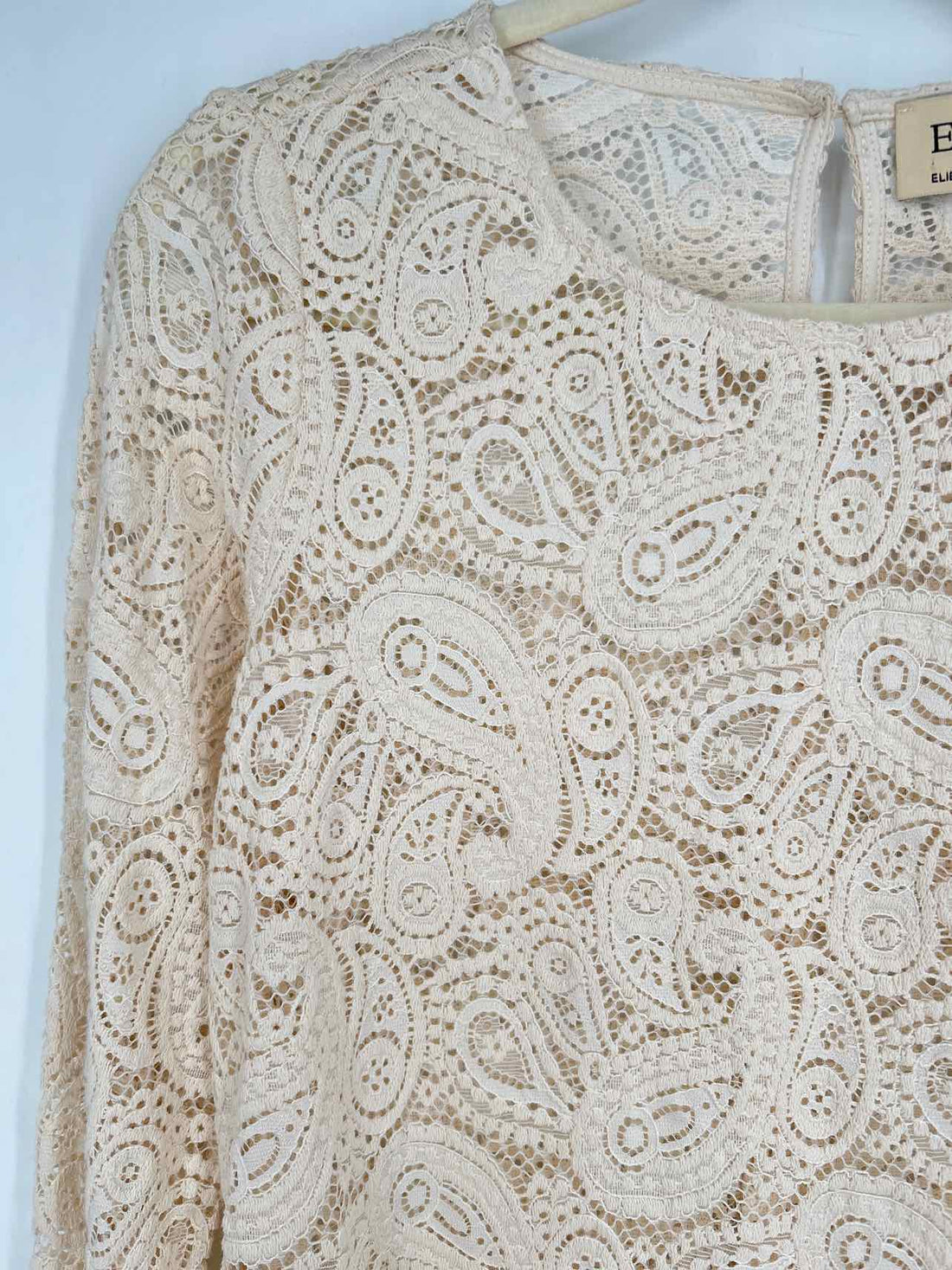 Elie Elie Tahari Size XS Cream Lace Long Sleeve