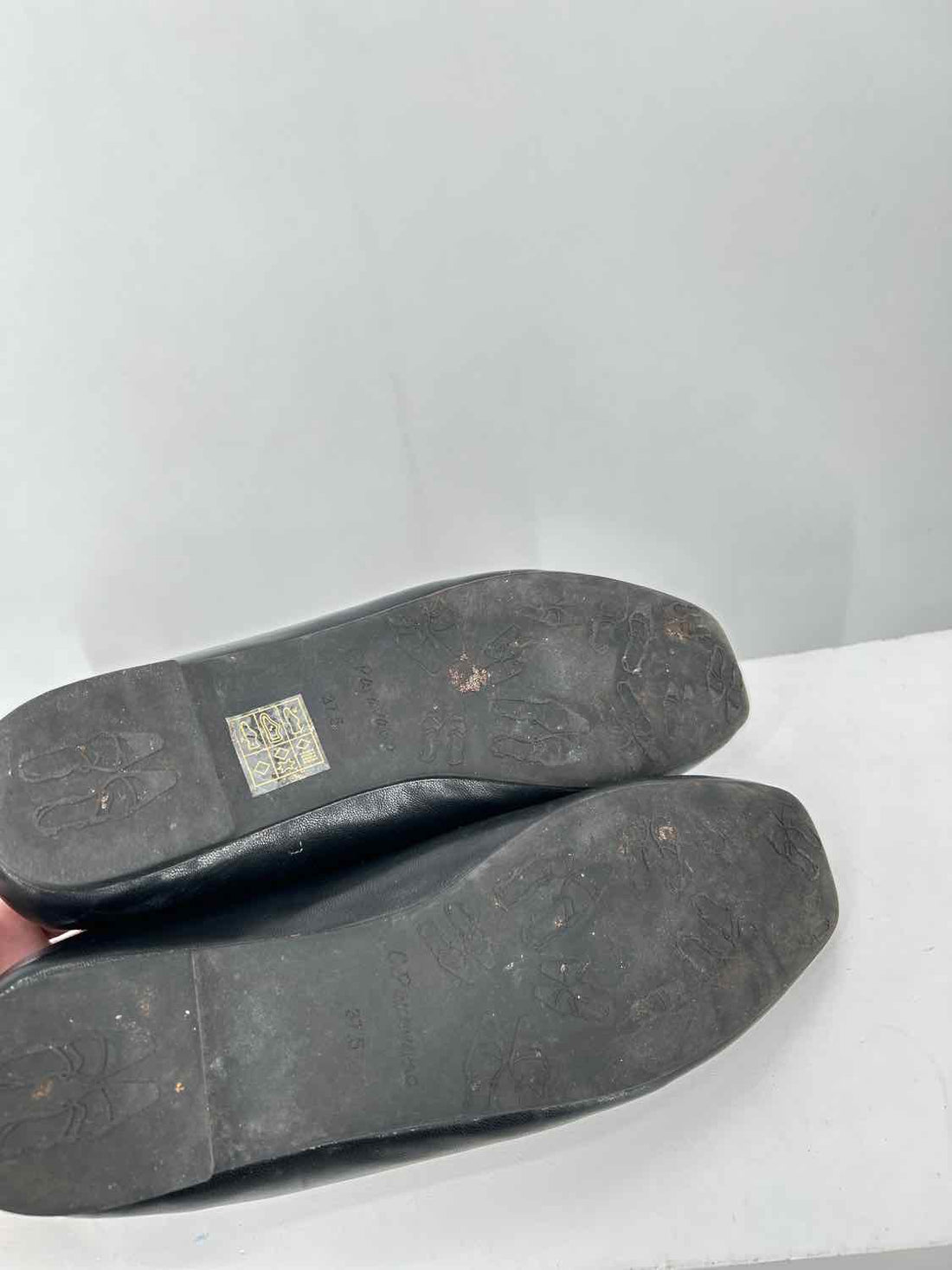 C. Paravano Women Size 37.5(6.5) Black Flats