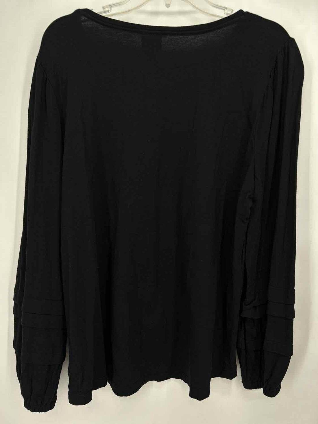 Chicos Size 3(XL) Black Long Sleeve