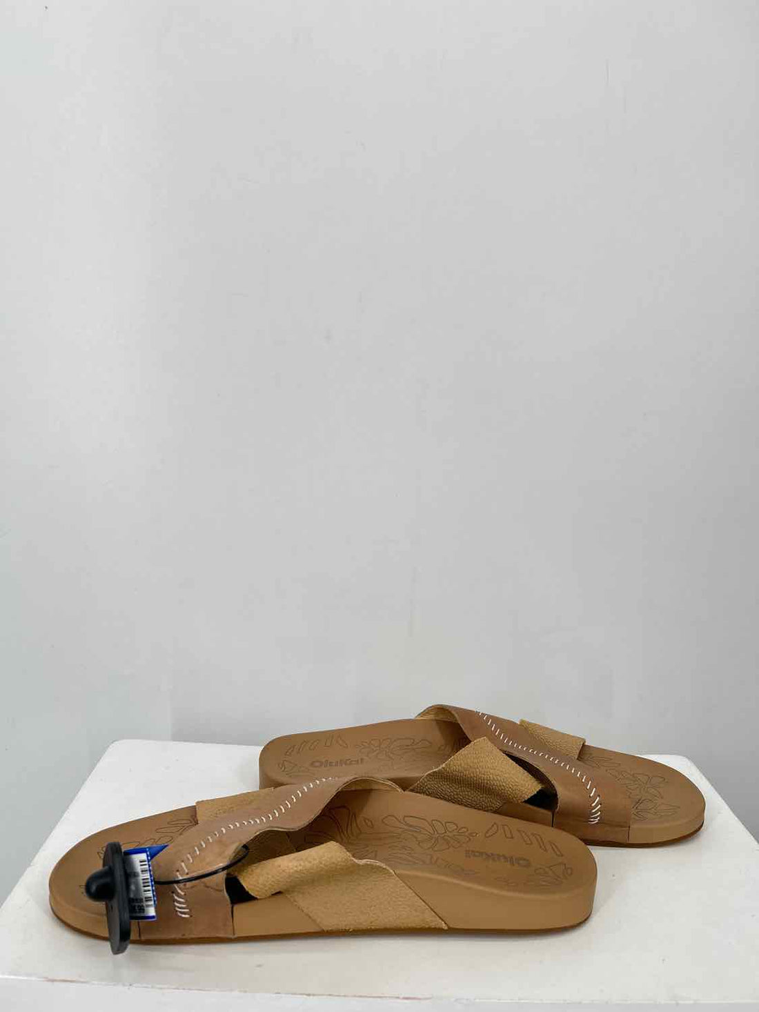 Olu Kai Women Size 11 Sand Slides