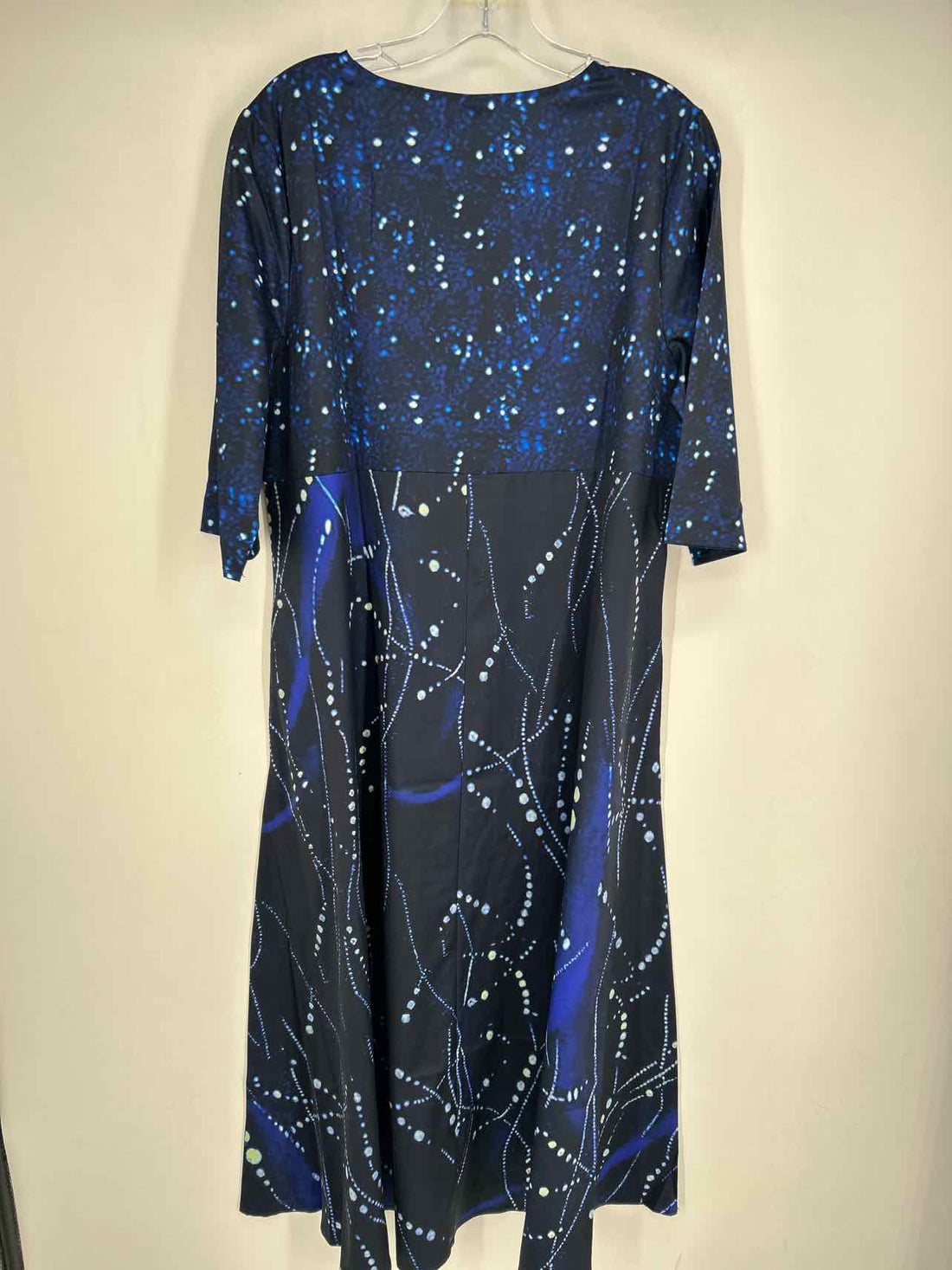 Made With Love Size L Navy Print NWT Dress