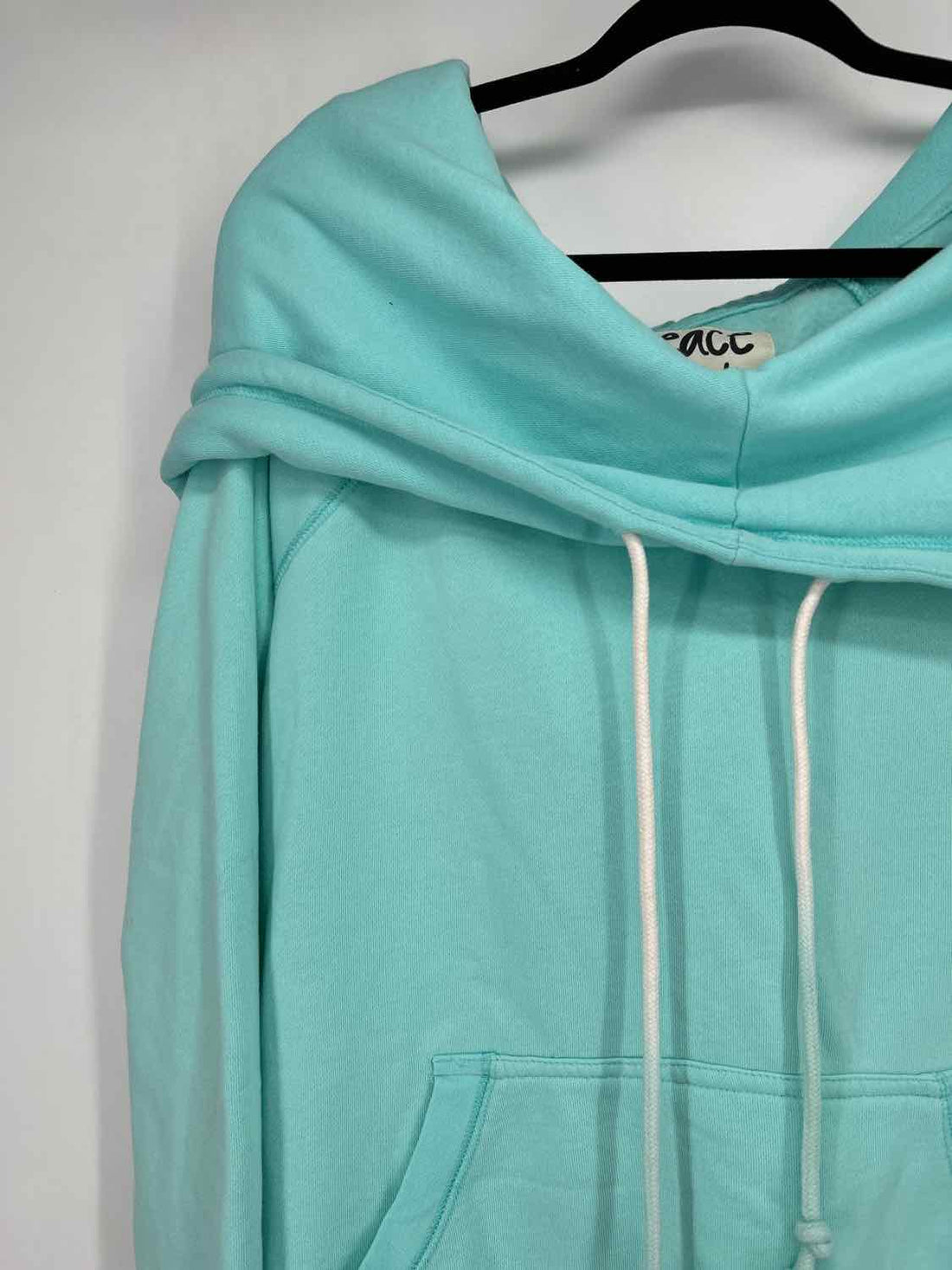 Peace Love World Size M Aqua Hoodie