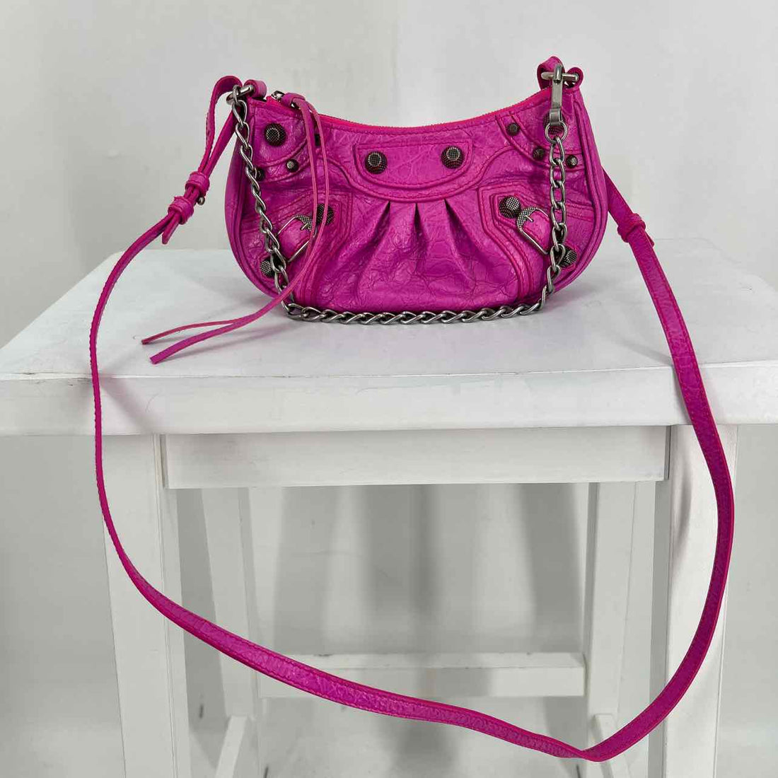 Balenciaga Magenta Lambskin Leather Pre Owned LUXURY