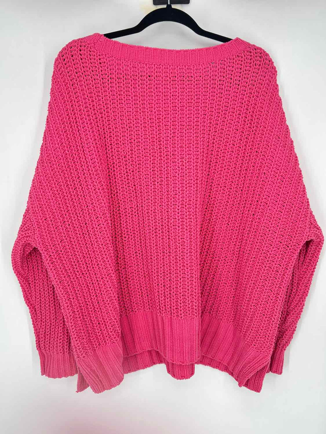 American Eagle Size M Hot Pink Sweater