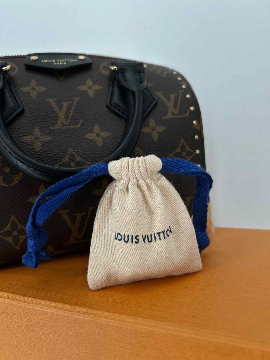 Louis Vuitton Speedy Trunk 20 LUXURY