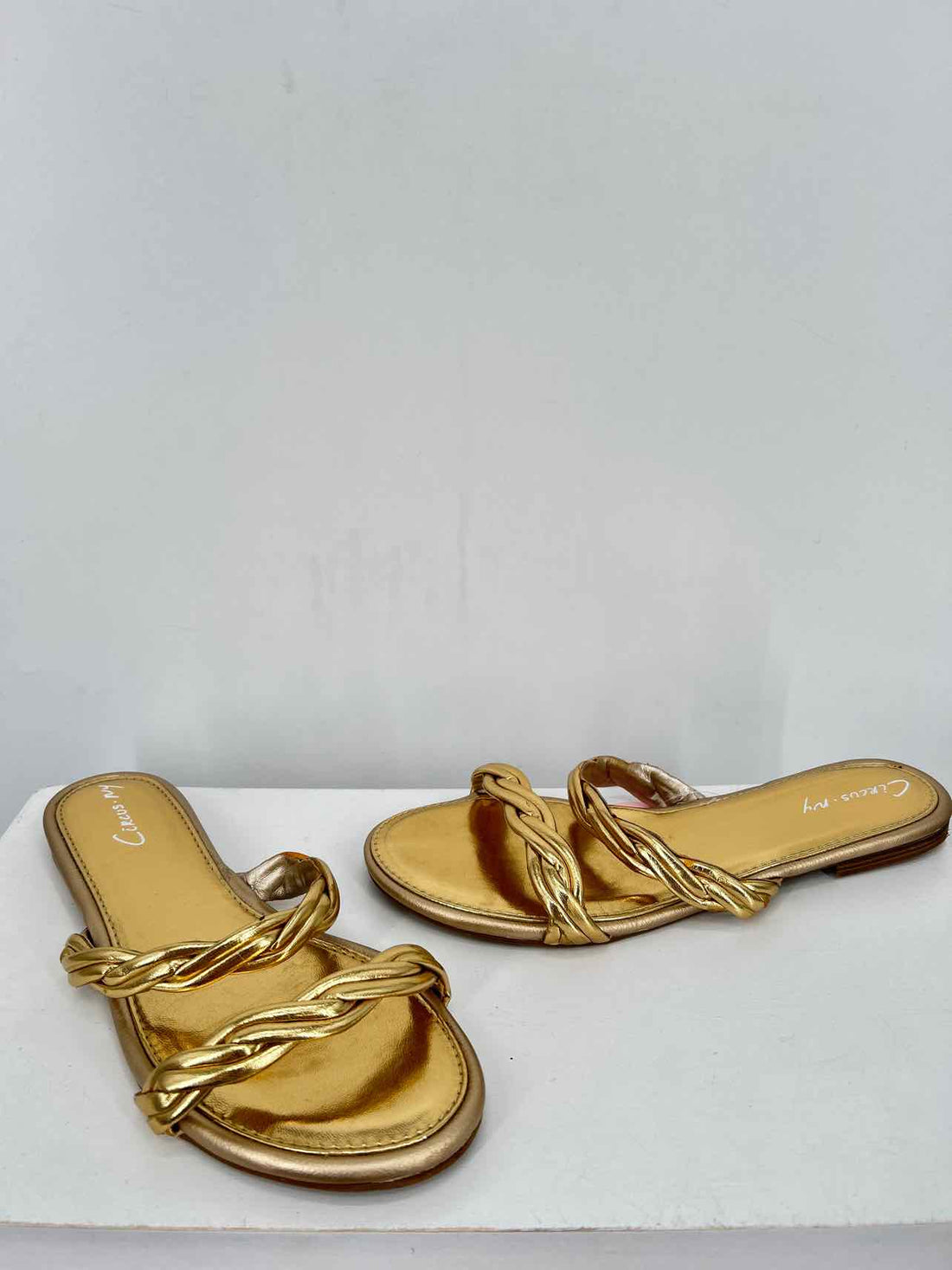 Circus By Sam Edelman Women Size 9 Gold Slides