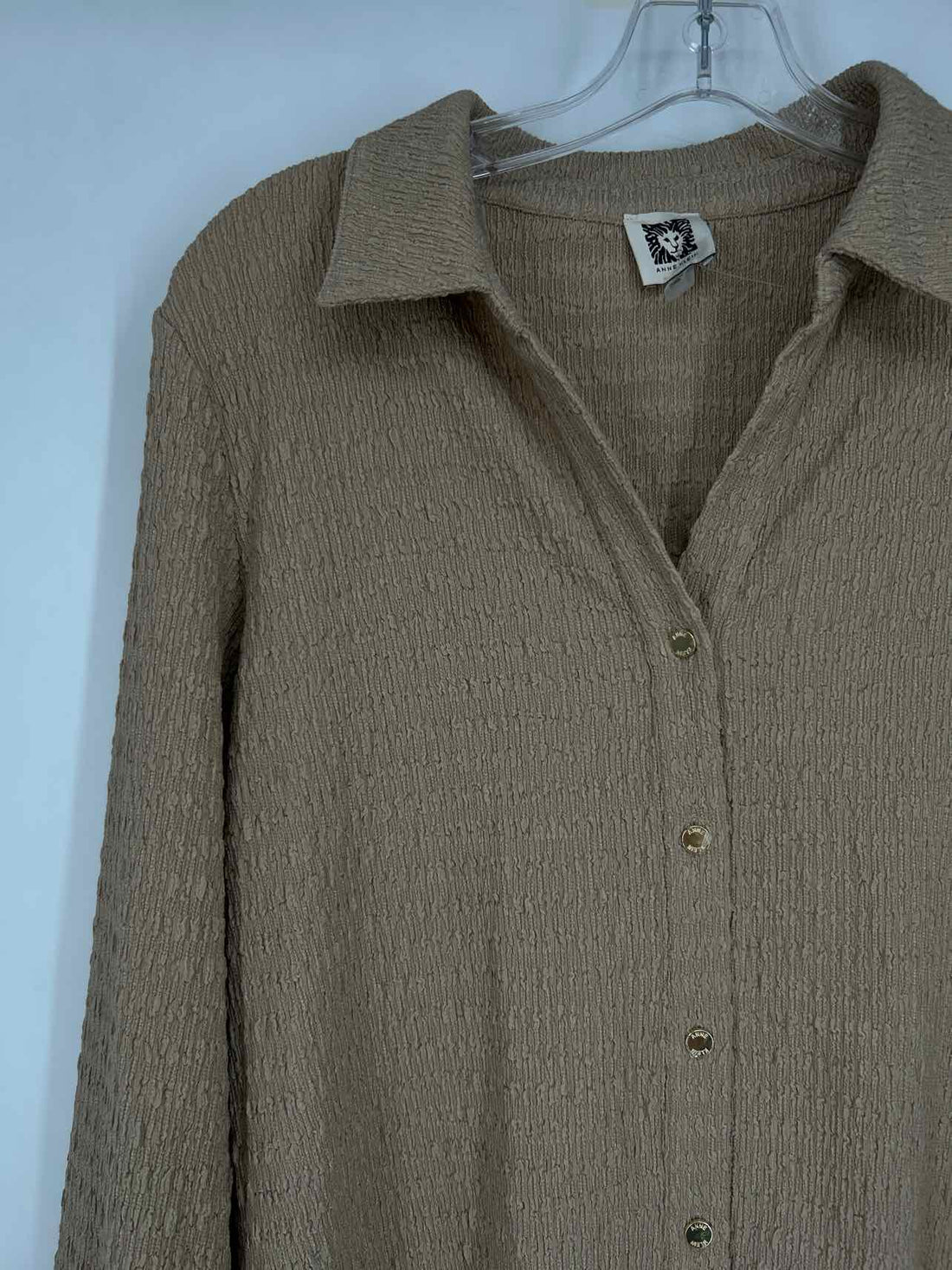 Anne Klein Size M Khaki Textured Long Sleeve