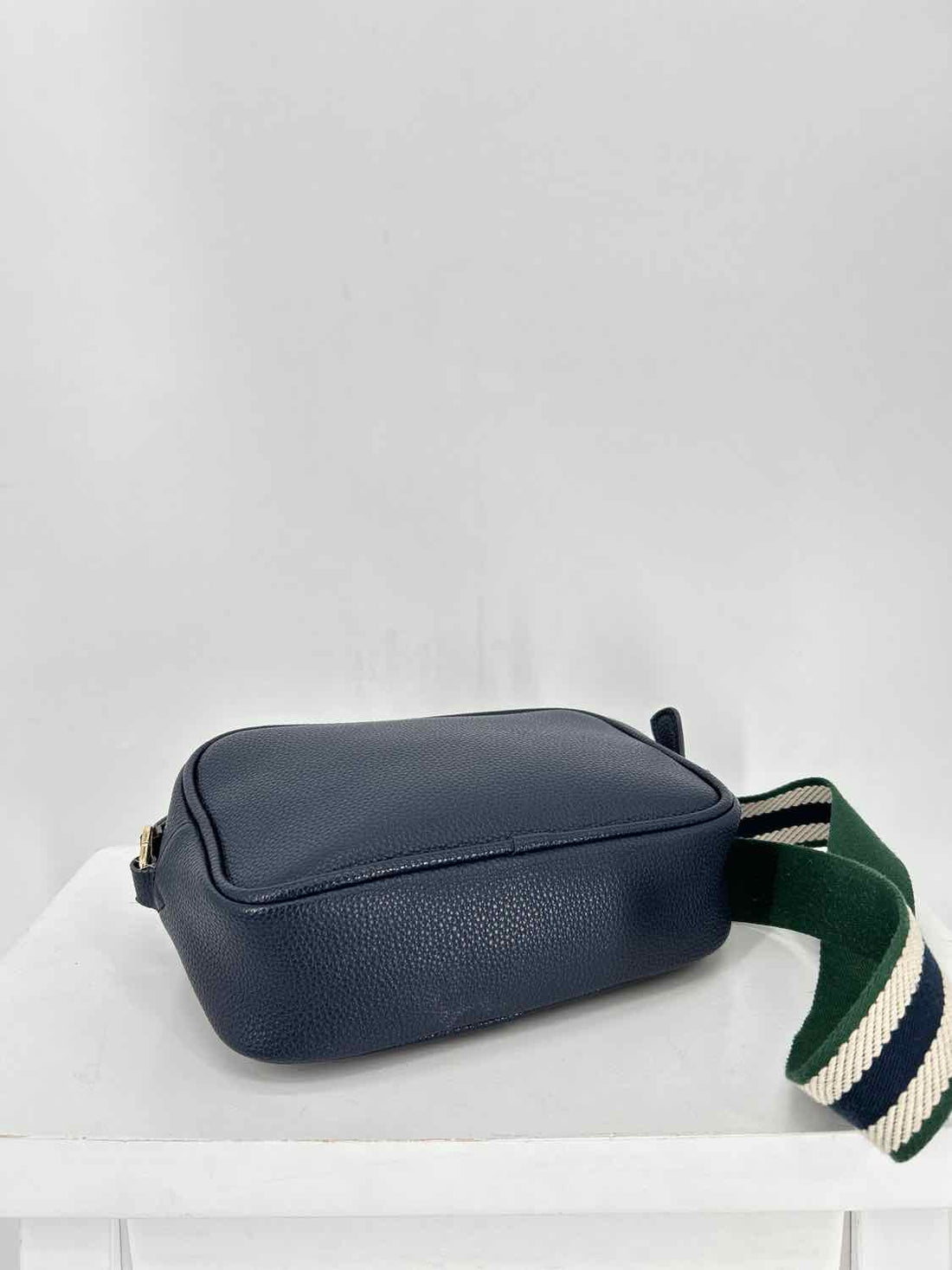 Joules Navy & Green Faux Leather Pre Owned Crossbody