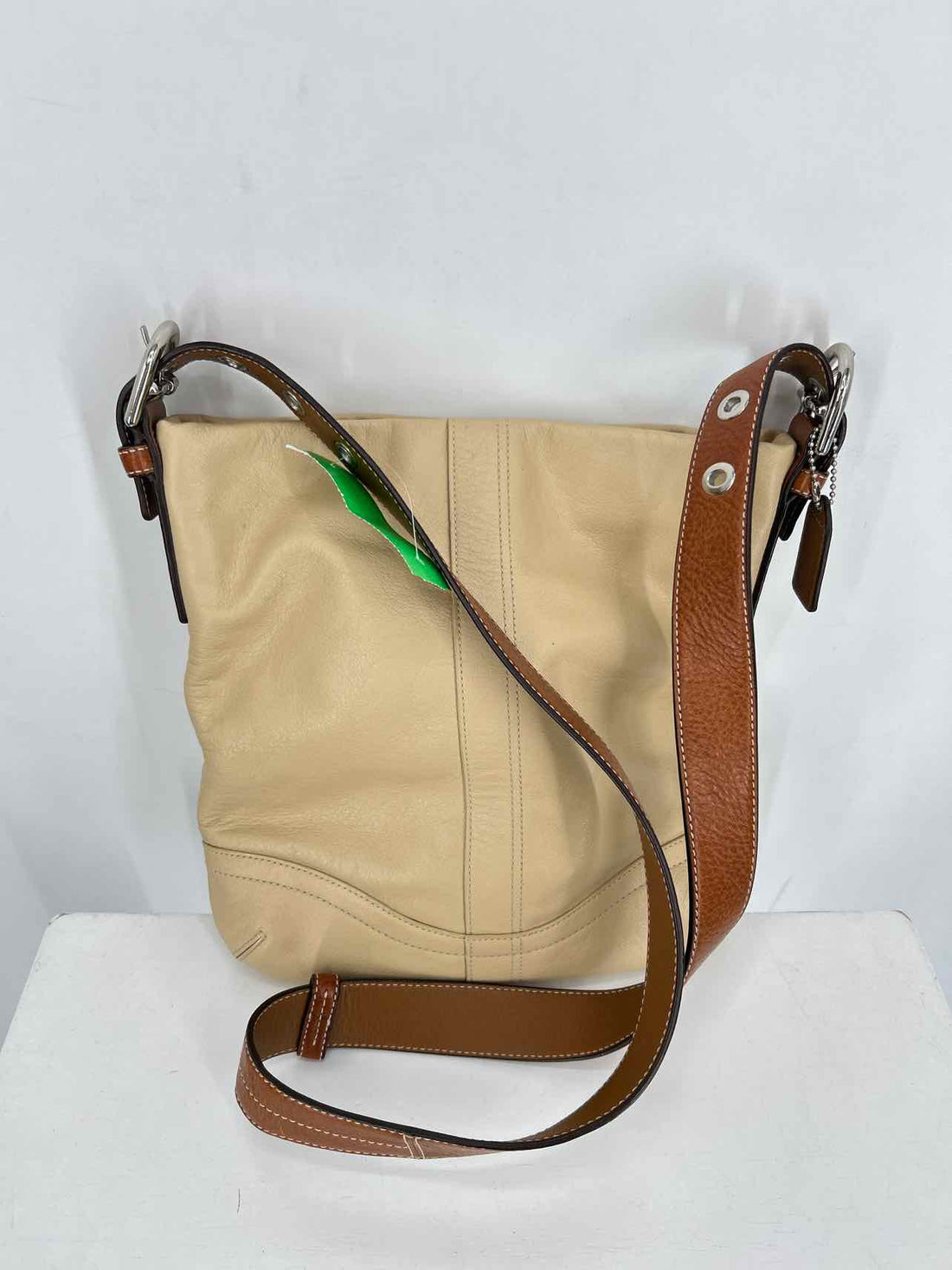 Coach Beige Leather Pre Owned Crossbody