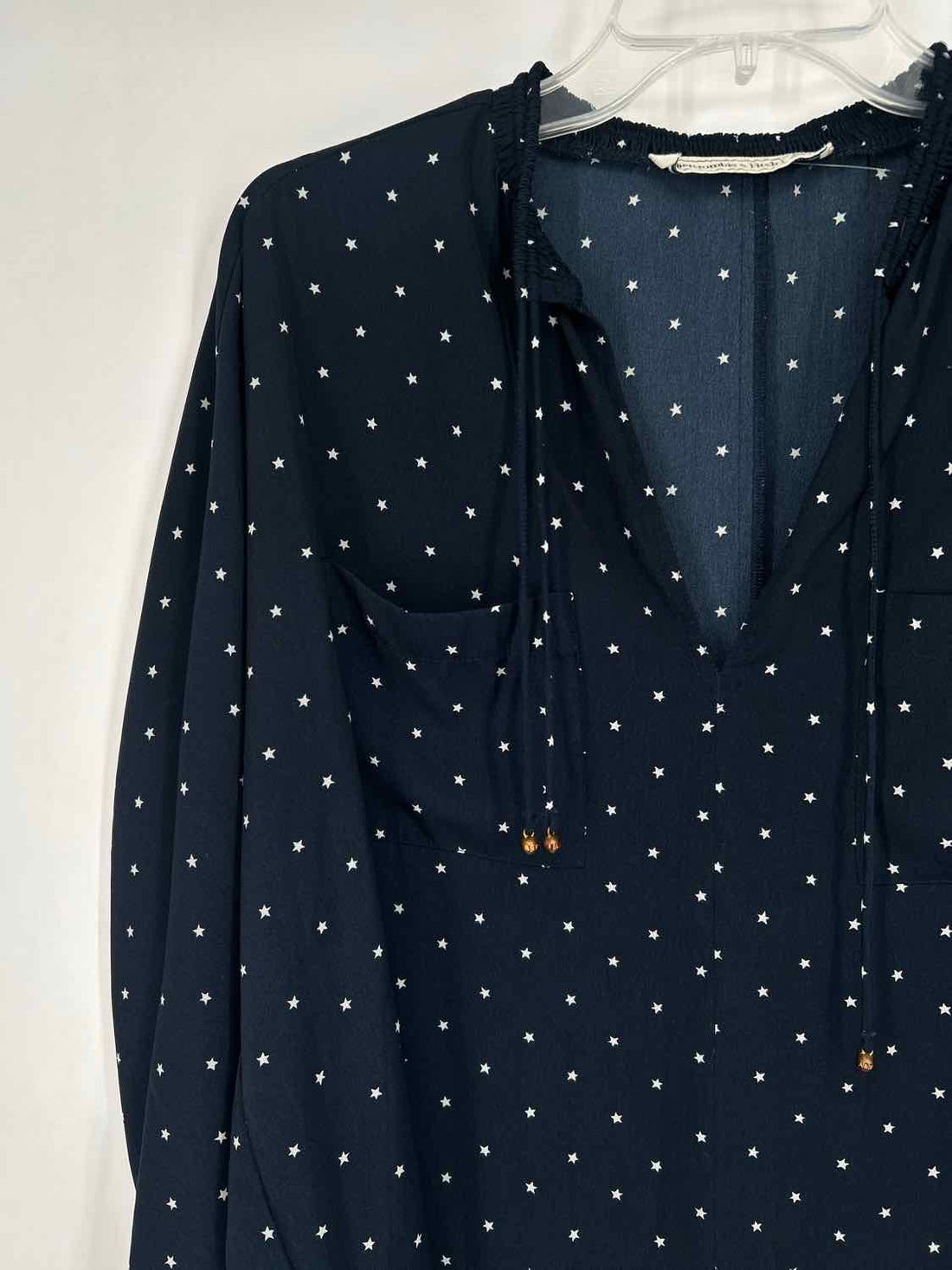 Abercrombie & Fitch Size M Navy Stars Long Sleeve